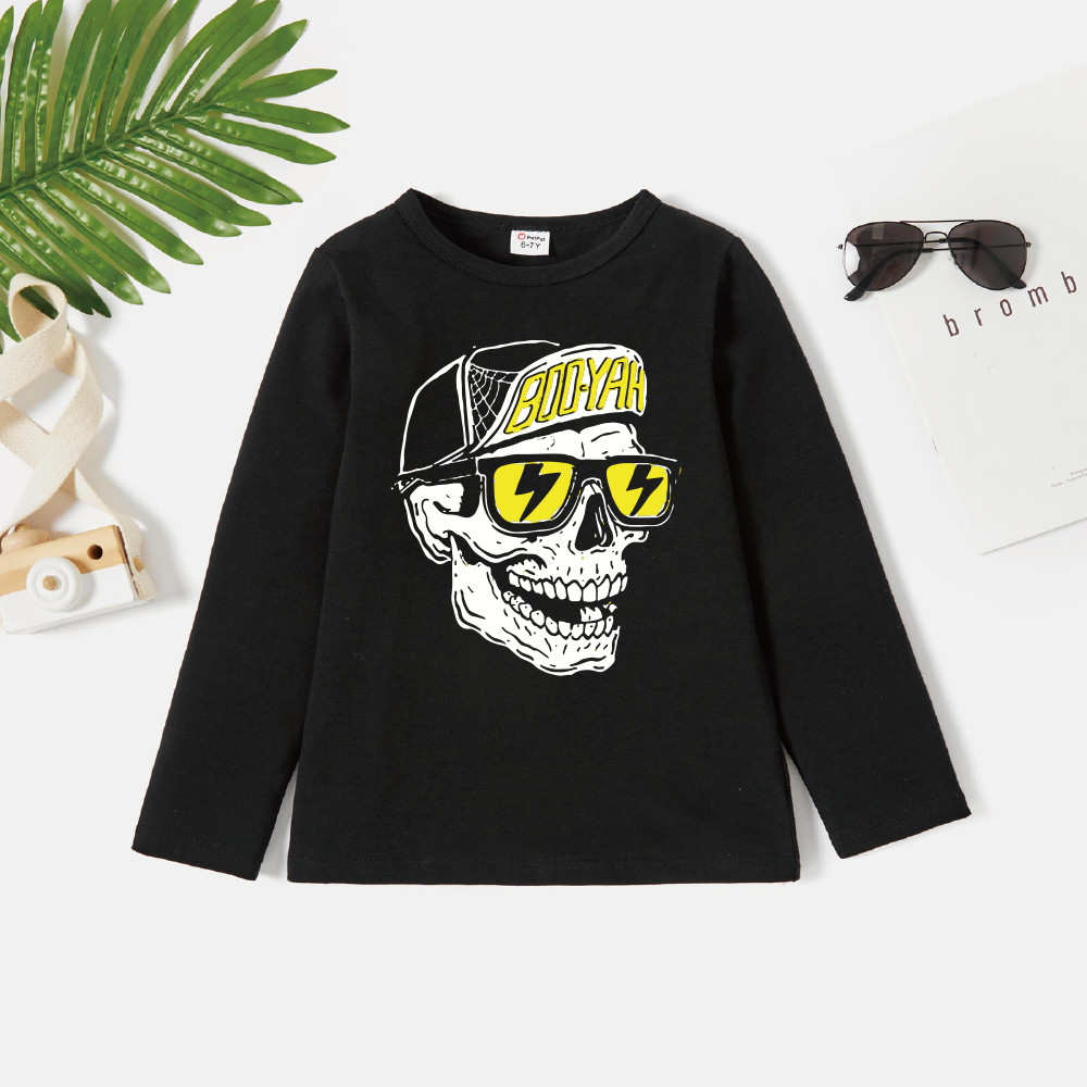 Kid Boy Graphic Letter and Skeleton Print Long-sleeve Tee