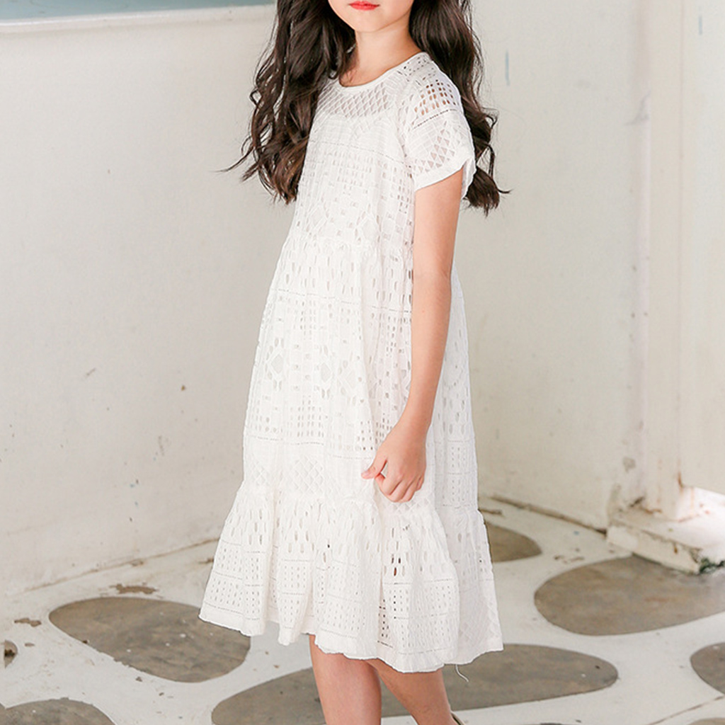 Fashionable Hollow Out Solid Lace Dress
Fashionable Hollow Out Solid Lace Dress