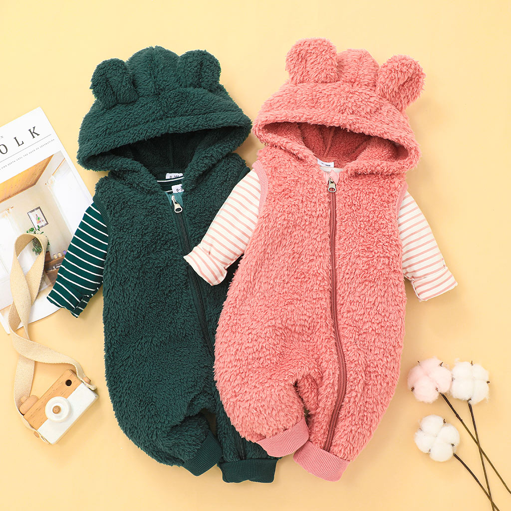 2pcs Baby Boy/Girl Striped Long-sleeve T-shirt and Fuzzy Fleece Sleeveless Hooded Jumpsuit Set
2pcs Baby Boy/Girl Striped Long-sleeve T-shirt and Fuzzy Fleece Sleeveless Hooded Jumpsuit Set