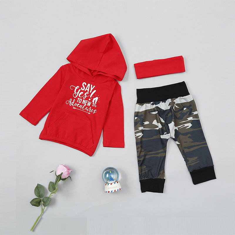 3-piece Baby Boy Letter Print Solid long Hoodie and Camouflage Pants with Headband Set
3-piece Baby Boy Letter Print Solid long Hoodie and Camouflage Pants with Headband Set