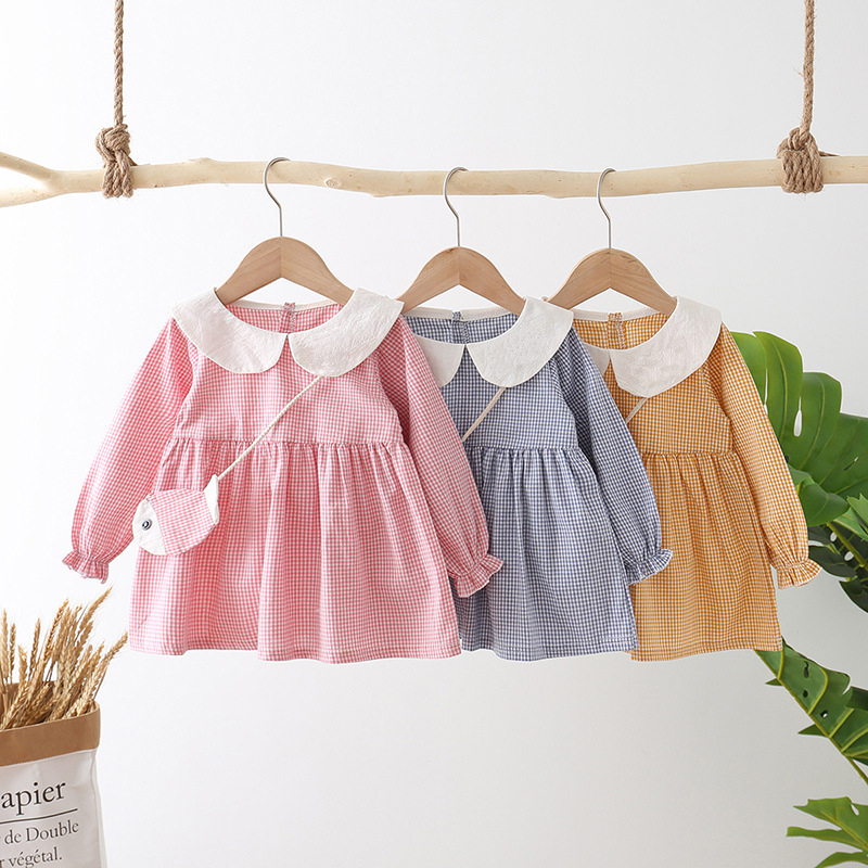 2-piece Baby / Toddler Girl Sweet Doll Collar Plaid Long-sleeve Princess Dress with Fish Bag Set
2-piece Baby / Toddler Girl Sweet Doll Collar Plaid Long-sleeve Princess Dress with Fish Bag Set