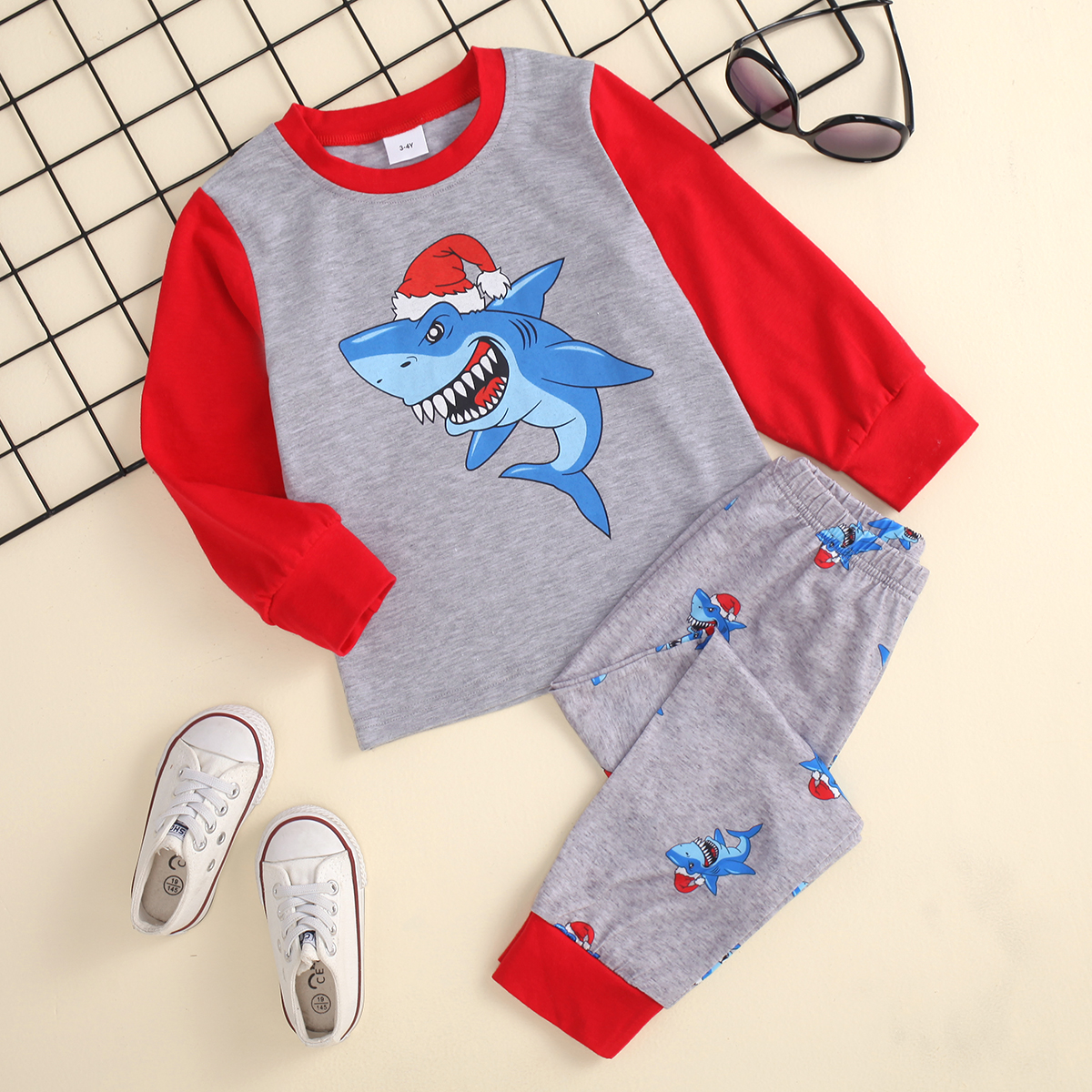 2-piece Toddler Boy Christmas Cap Shark Print Long-sleeve Tee and Elasticized Pants Set 
2-piece Toddler Boy Christmas Cap Shark Print Long-sleeve Tee and Elasticized Pants Set