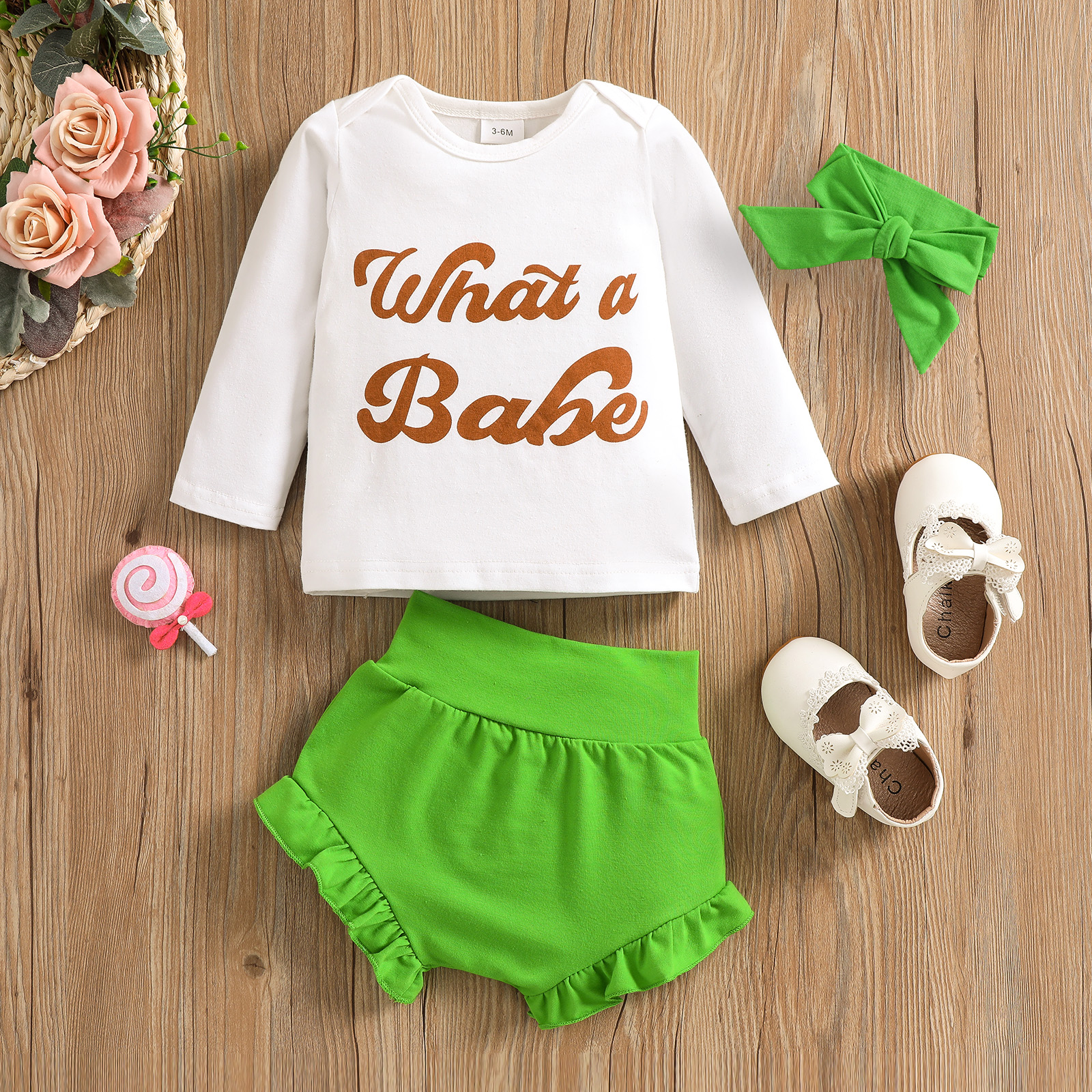 100% Cotton 3pcs Baby Girl Letter Print Long-sleeve Tee and Solid Ruffle Shorts with Headband Set
100% Cotton 3pcs Baby Girl Letter Print Long-sleeve Tee and Solid Ruffle Shorts with Headband Set