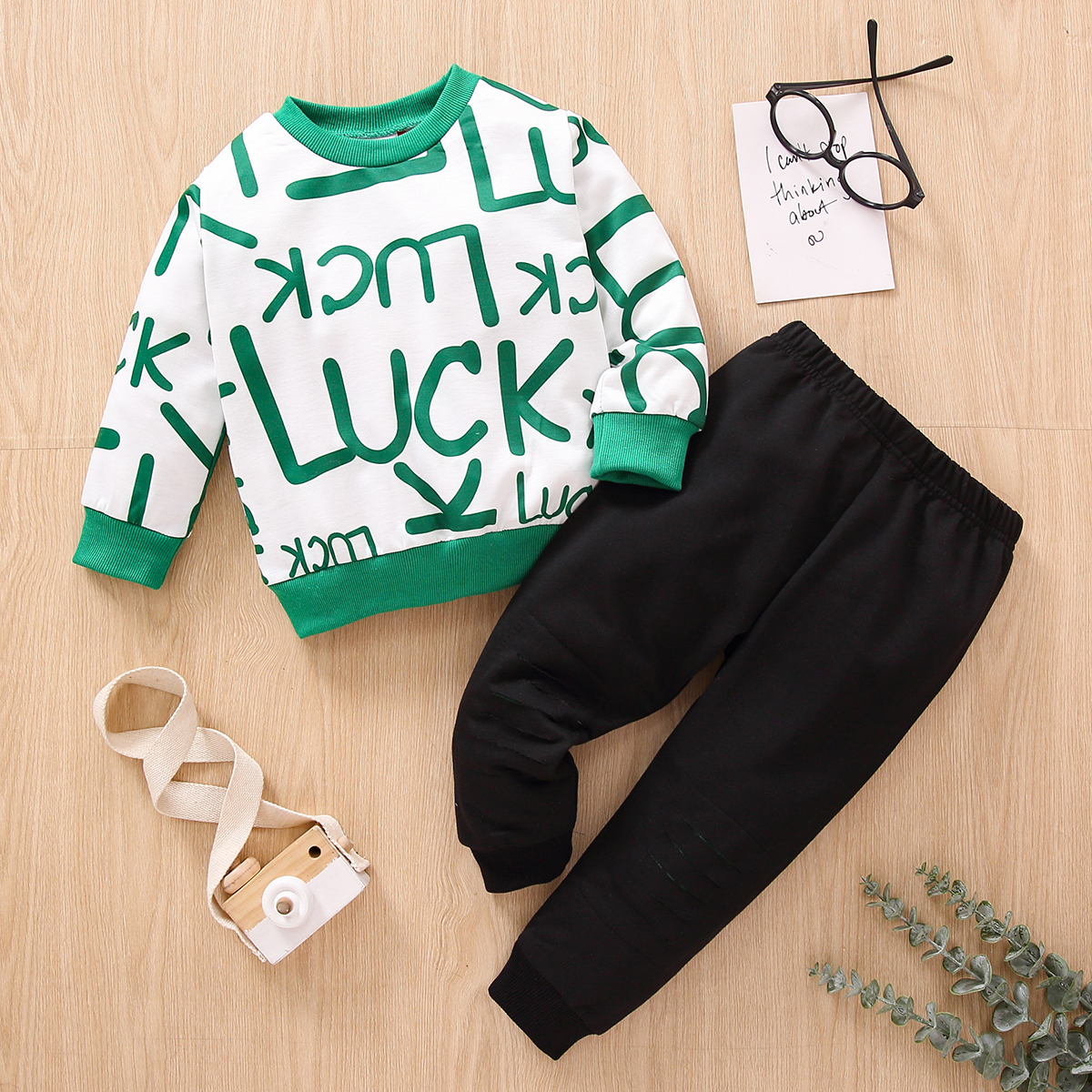 St. Patrick's Day 2pcs Toddler Boy Casual Letter Print Sweatshirt & Ripped Pants Set
St. Patrick's Day 2pcs Toddler Boy Casual Letter Print Sweatshirt & Ripped Pants Set