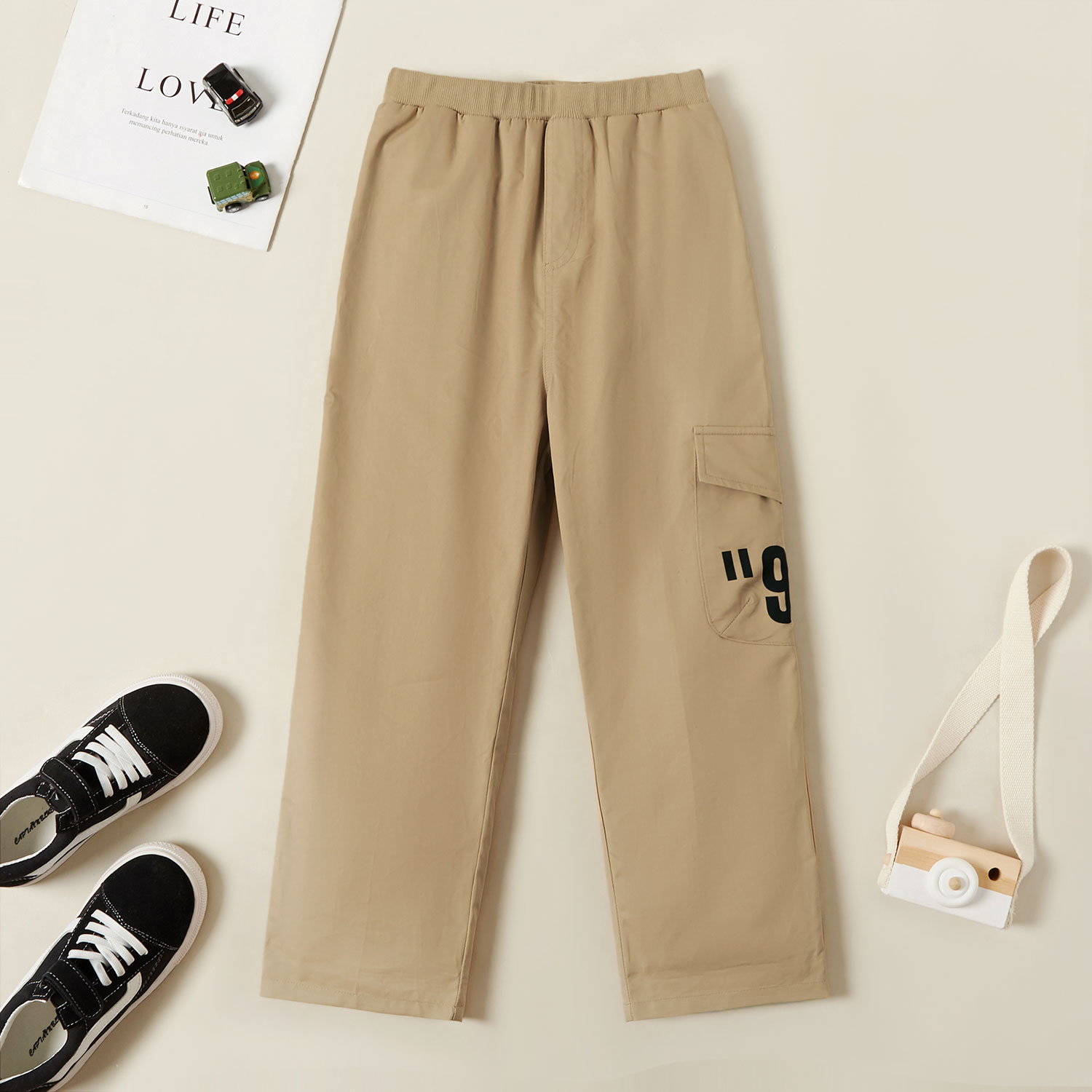 

Fashionable Pocket Straight-leg Overalls Pants