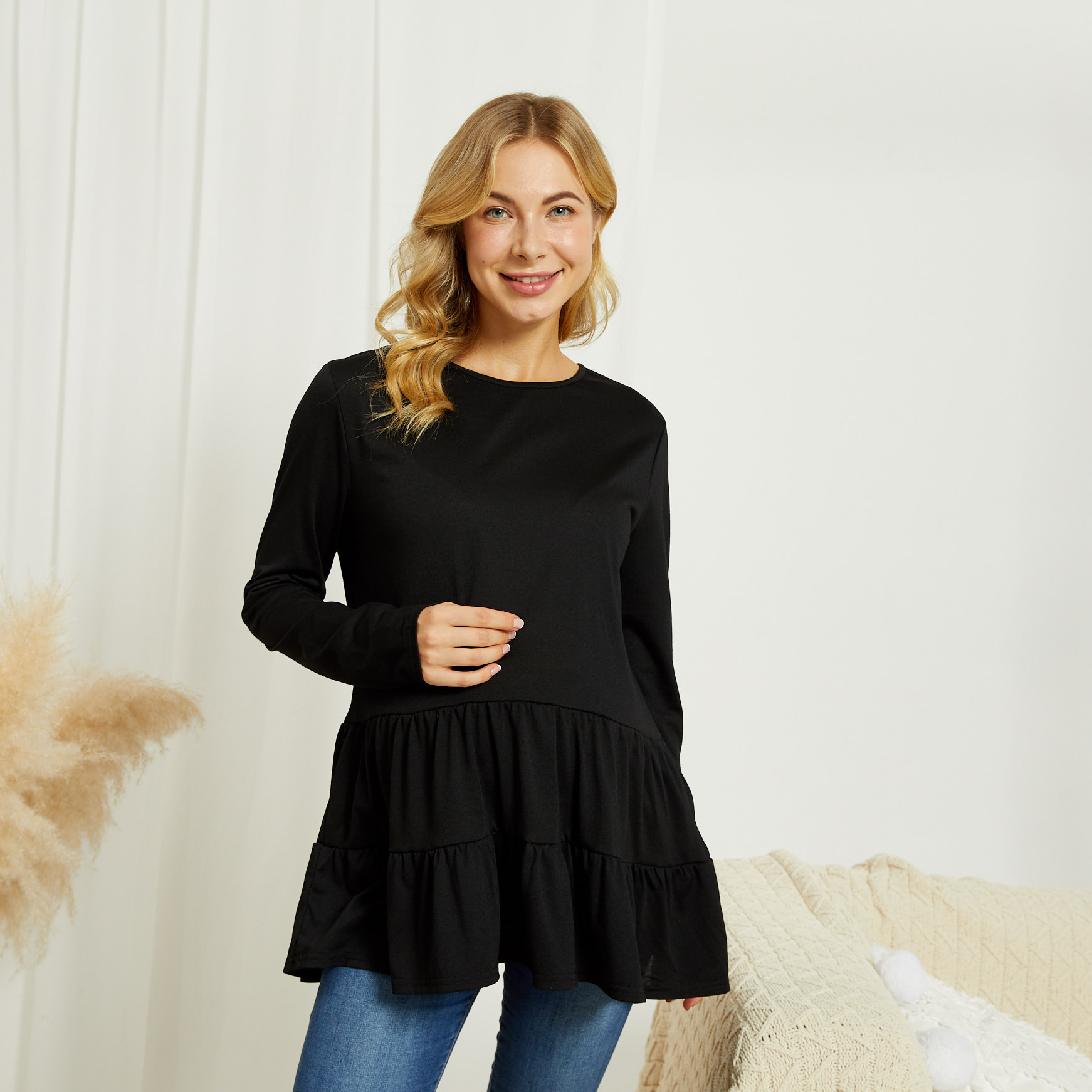 

Maternity Round collar Plain Black T-shirt