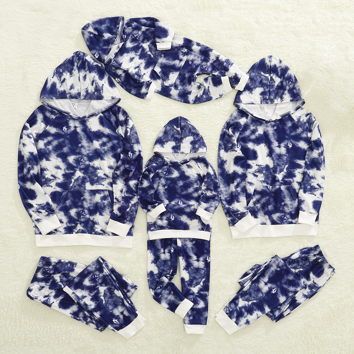 

Mosaic Family Matching Tie-dye Sets