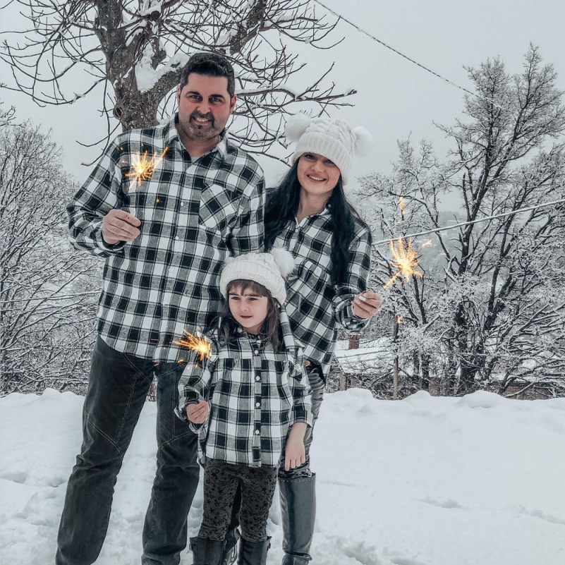 

Black and White Plaid Button Front Shirts for Family