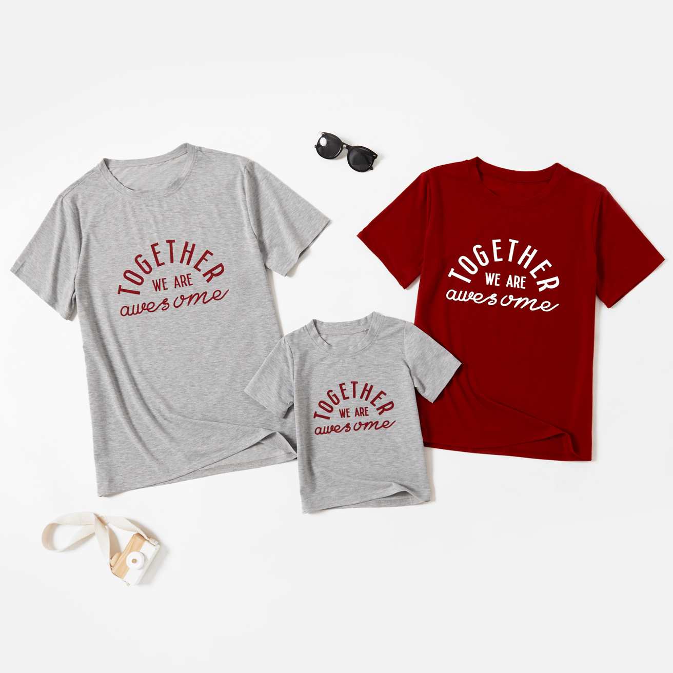 

Awesome Letter Print Family Matching T-shirts