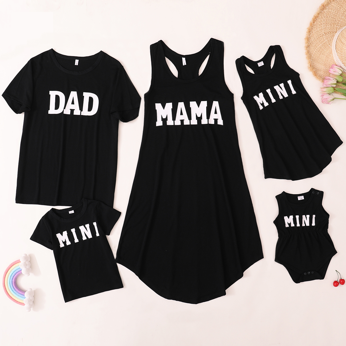 

Mosaic Letter Print Black Cotton Family Matching Sets(Tank Dresses for Mom and Girl ; T-shirts for Dad and Boy)