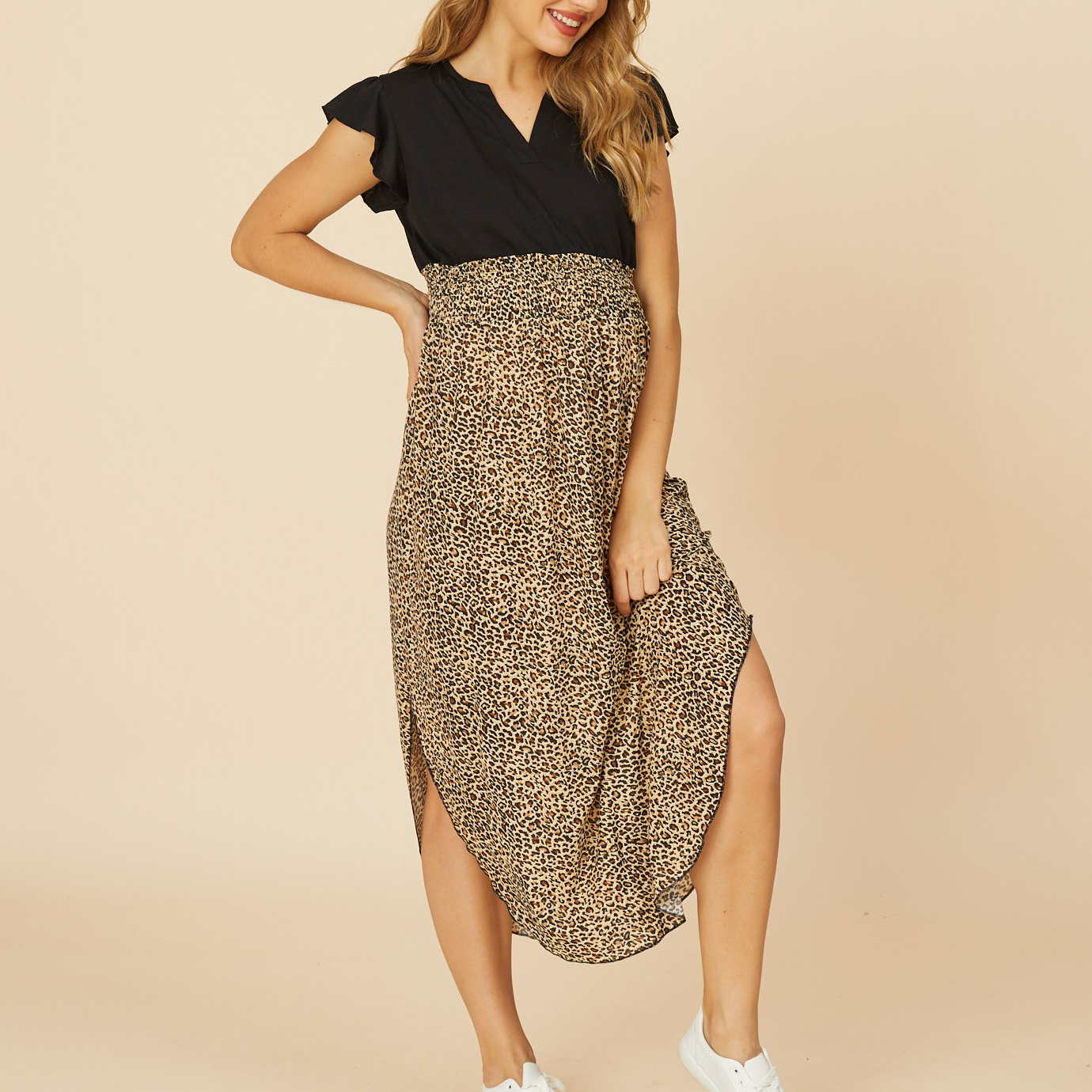 

Maternity casual Leopard Print V-neck Tunic Short-sleeve Dress