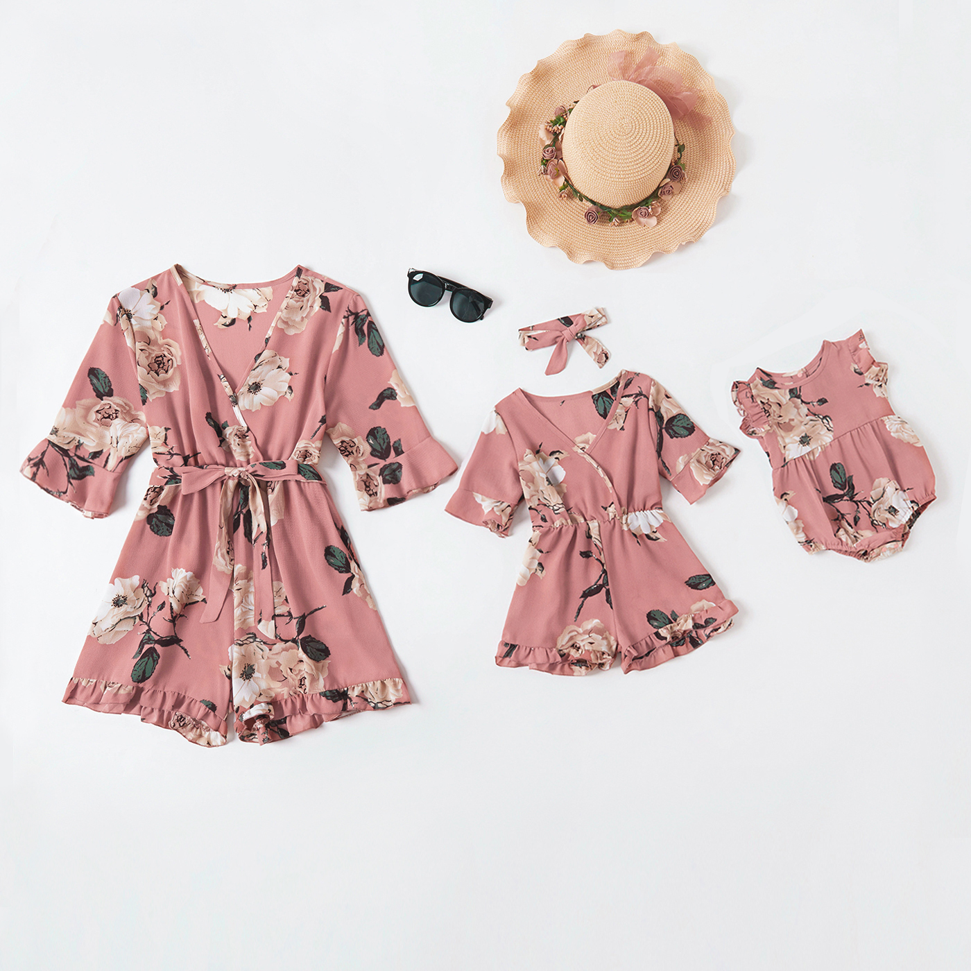 

Floral Print V-neck 1/2 Sleeve Matching Pink Shorts Rompers
