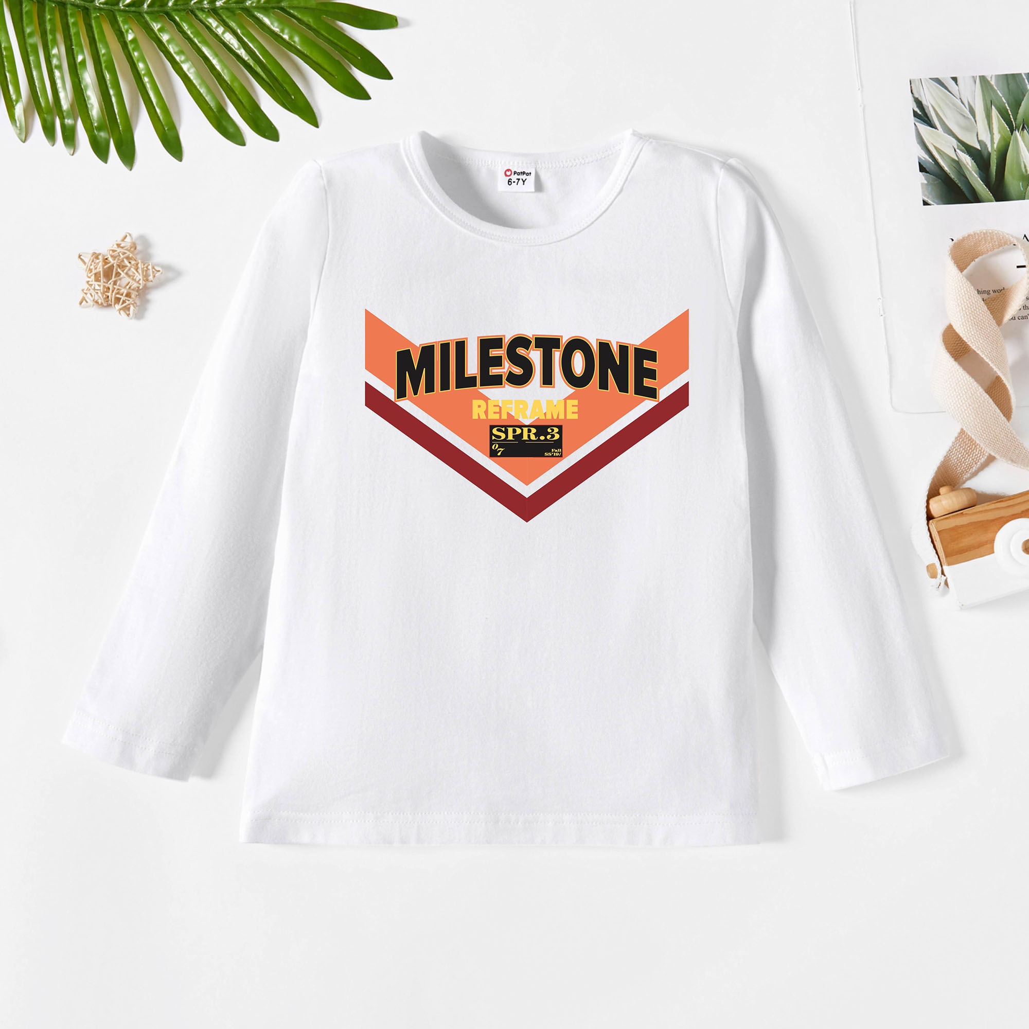 

Kids Graphic White Long-sleeve Tee