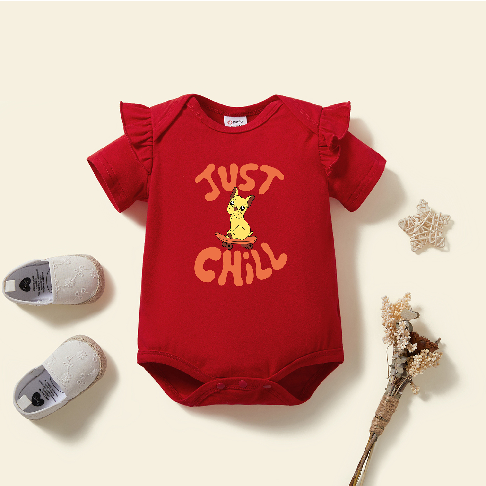 

Baby Graphic Flutter-sleeve Red Short-sleeve Romper