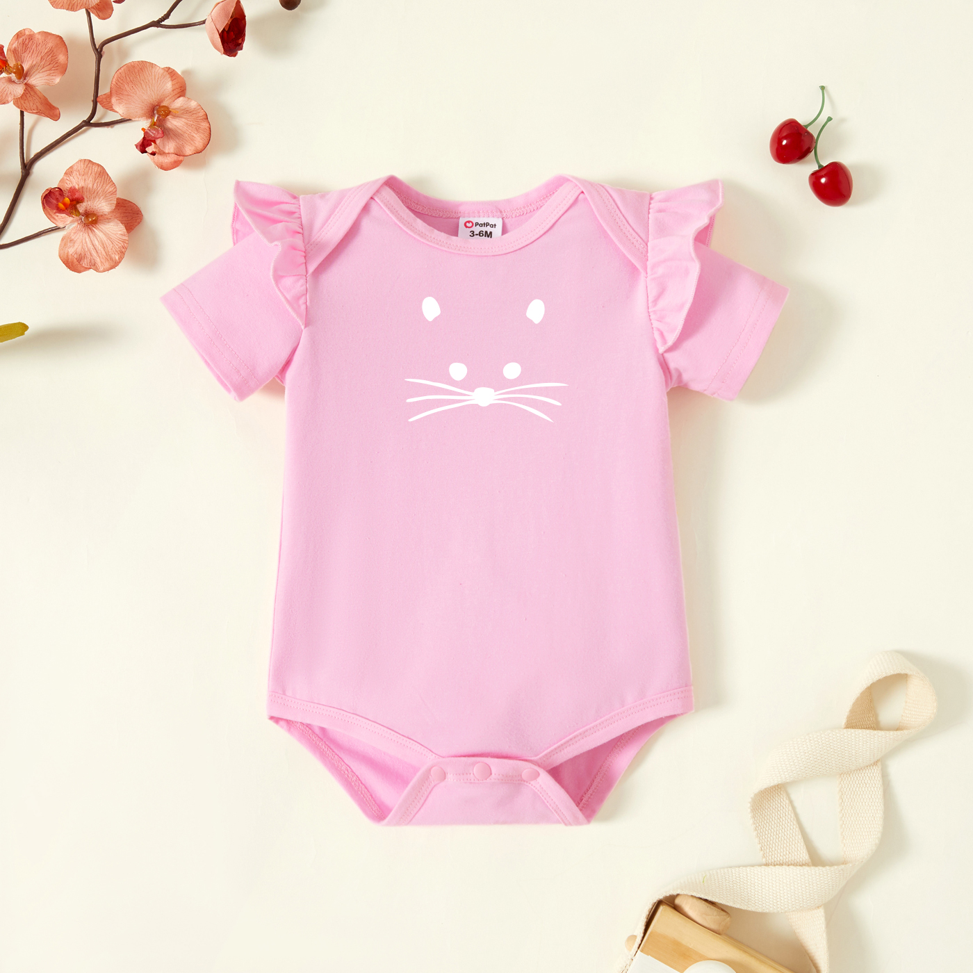 

Baby Graphic Flutter-sleeve Light pink Short-sleeve Romper