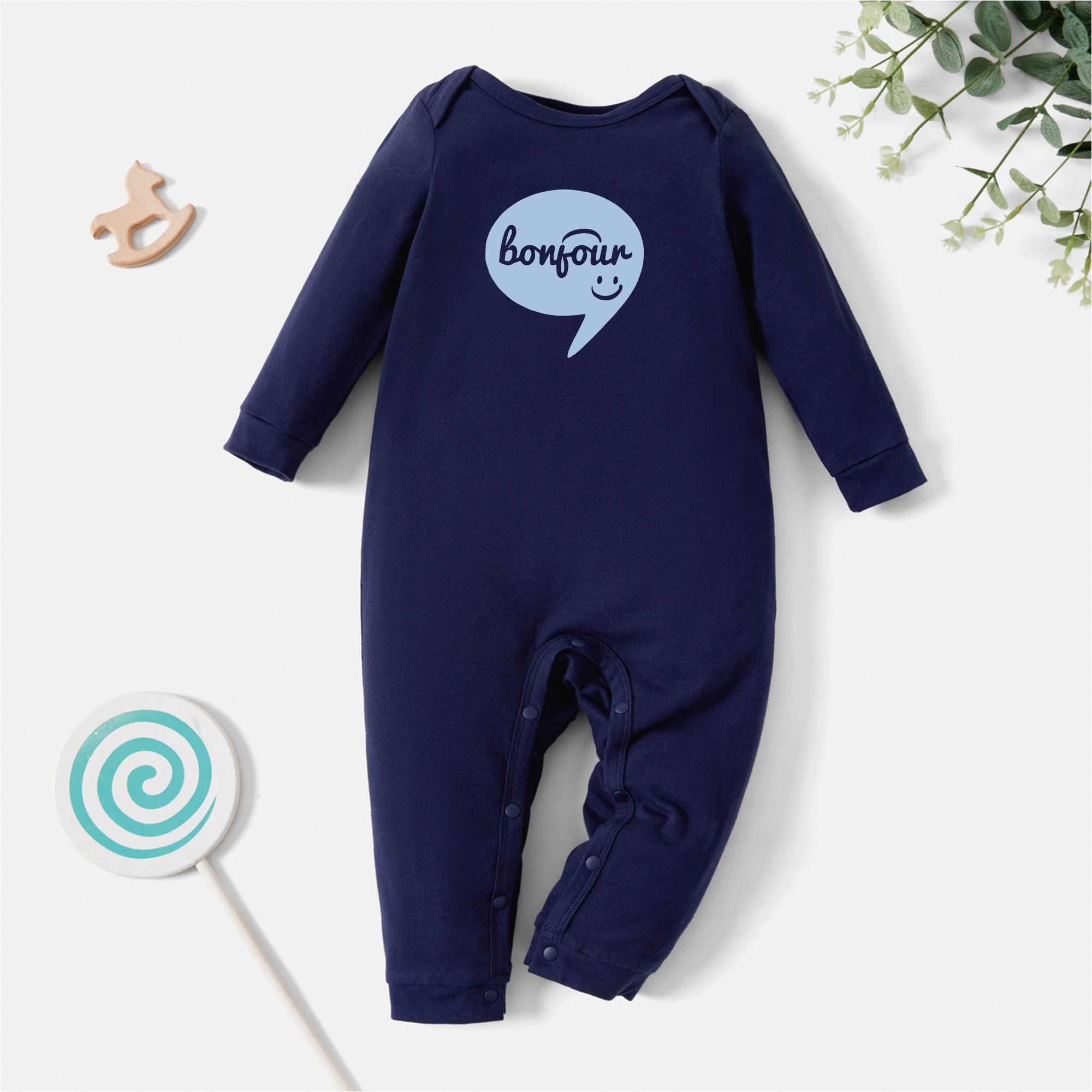 

Baby Graphic Letter and Smile Print Long-sleeve Jumpsuit