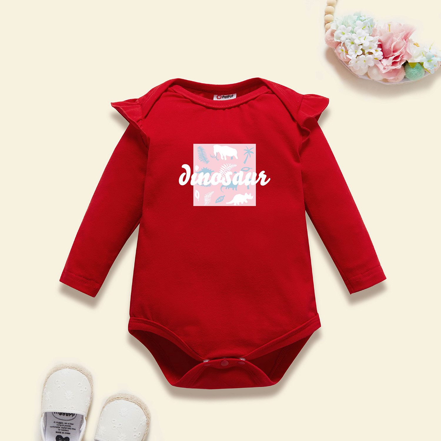 

Baby Graphic Flutter-sleeve Red Long-sleeve Romper