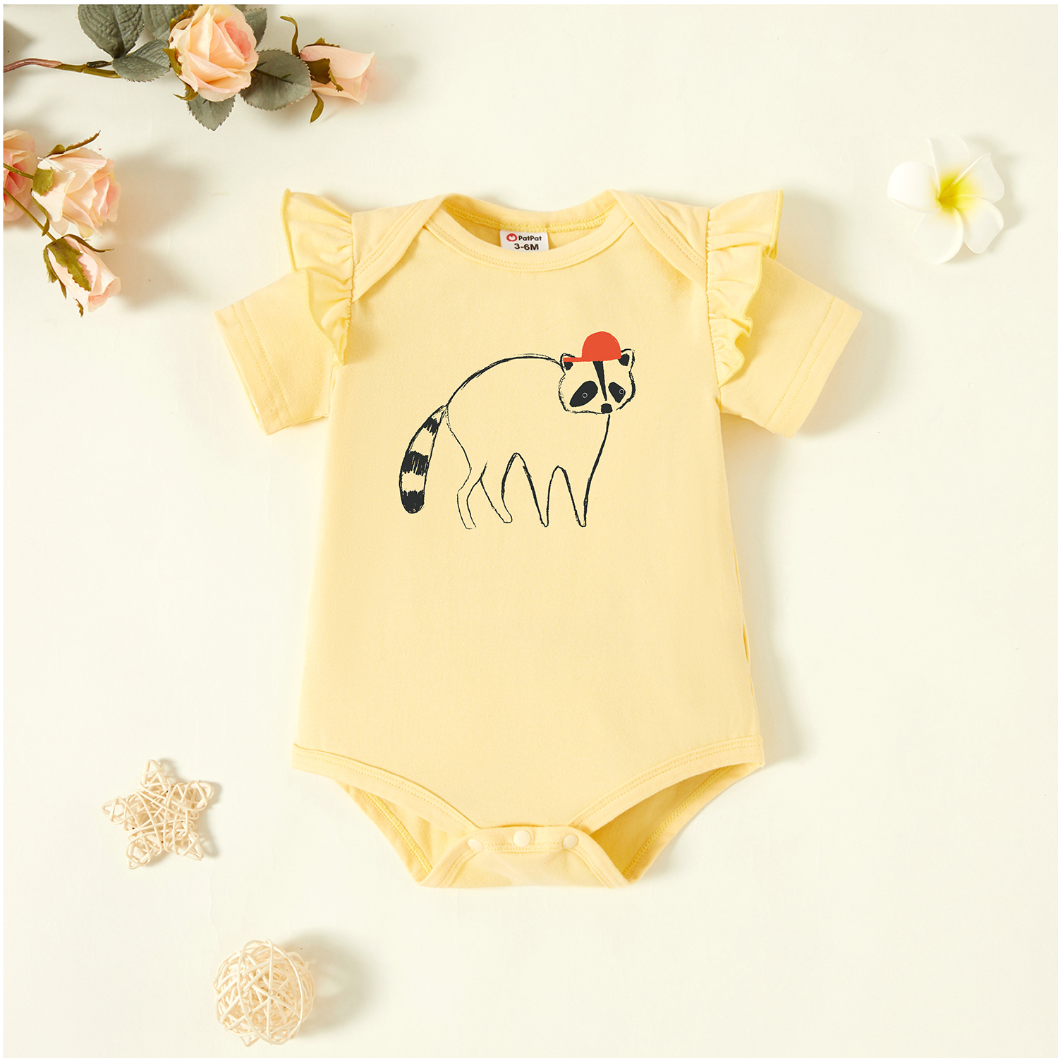 

Baby Graphic Flutter-sleeve Beige Short-sleeve Romper