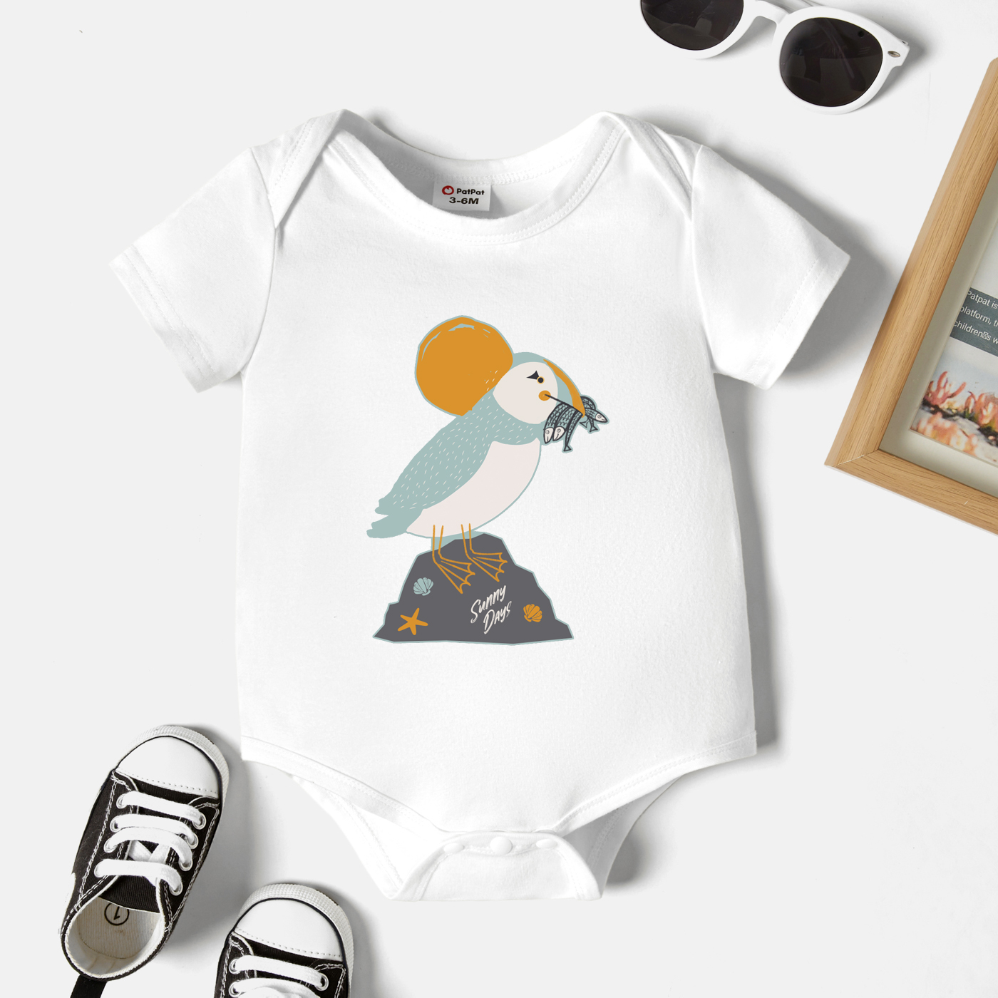 

Baby Graphic White Short-sleeve Romper