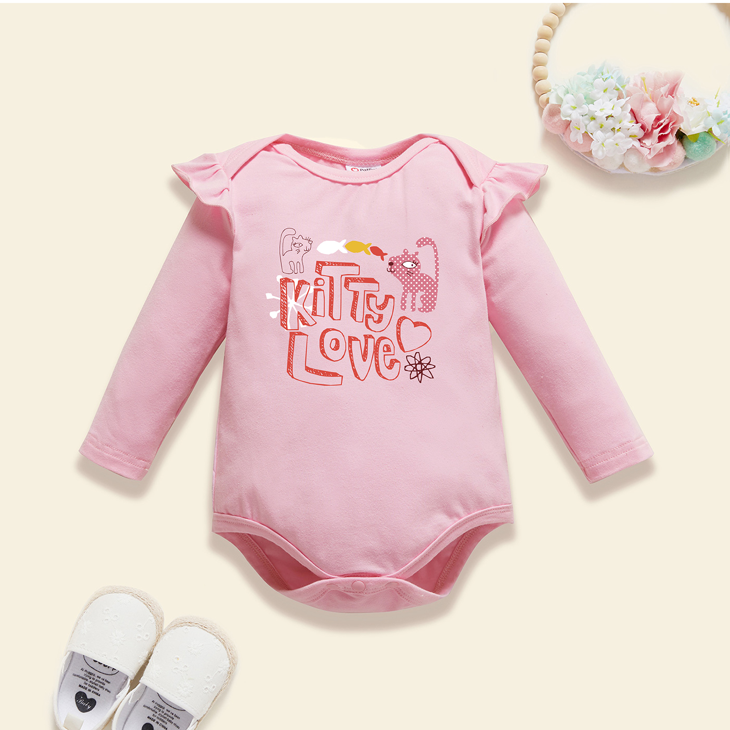 

Baby Graphic Flutter-sleeve Light pink Long-sleeve Romper