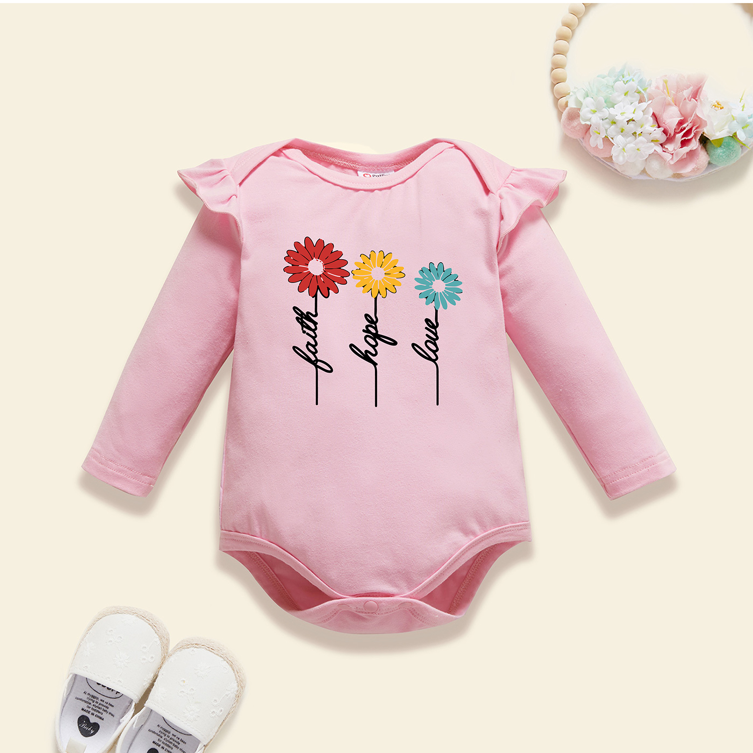 

Baby Graphic Flutter-sleeve Light pink Long-sleeve Romper