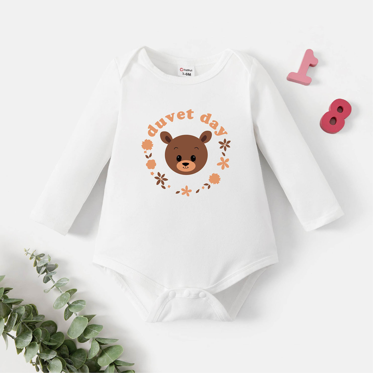 

Baby Graphic White Long-sleeve Romper
