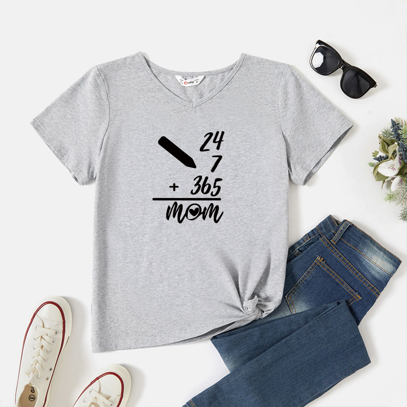 

Women Graphic Figure and Letter Print V Neck Short-sleeve Tee