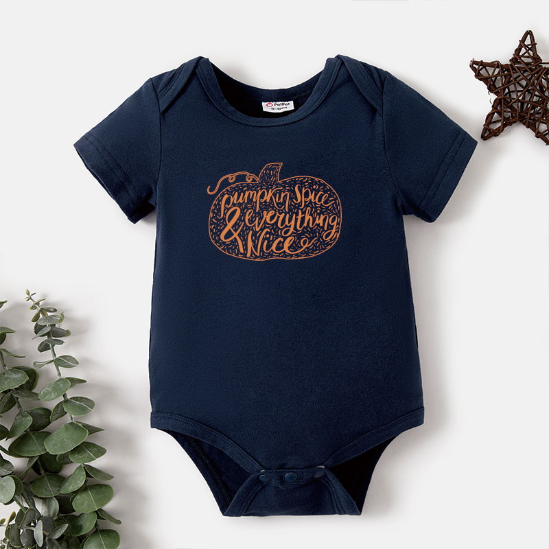 

Baby Graphic Pumpkin and Letter Print Short-sleeve Romper