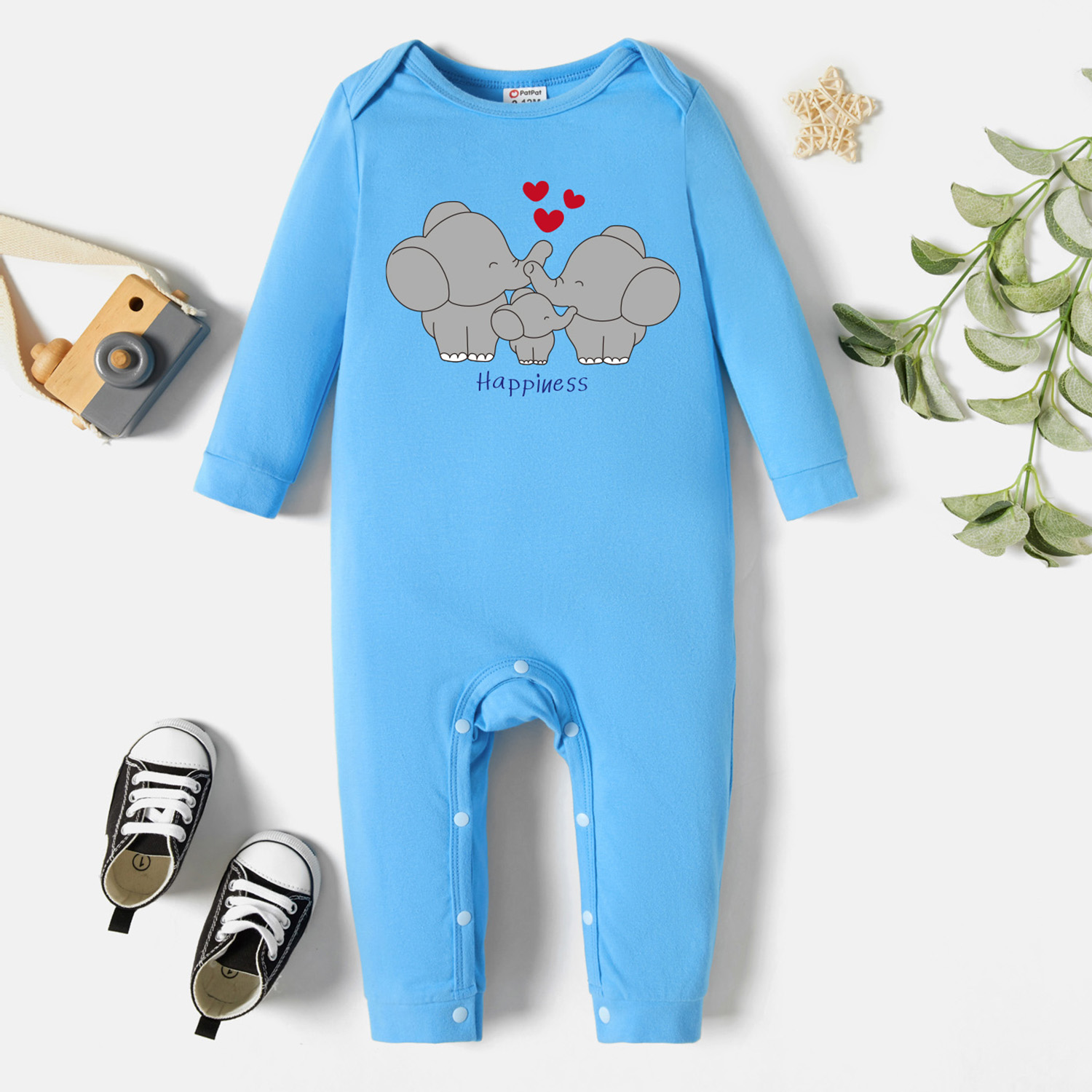 

Baby Graphic Elephant and Heart and Letter Print Long-sleeve Jumpsuit