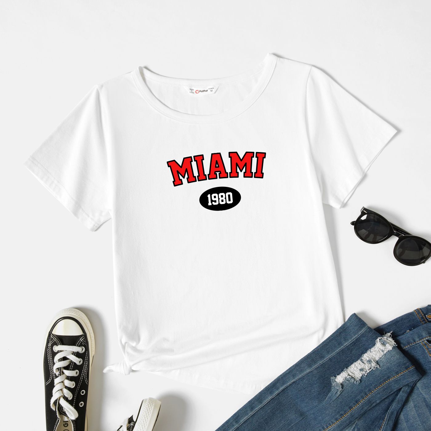

Graphic White Short-sleeve Round-collar Tee for Women