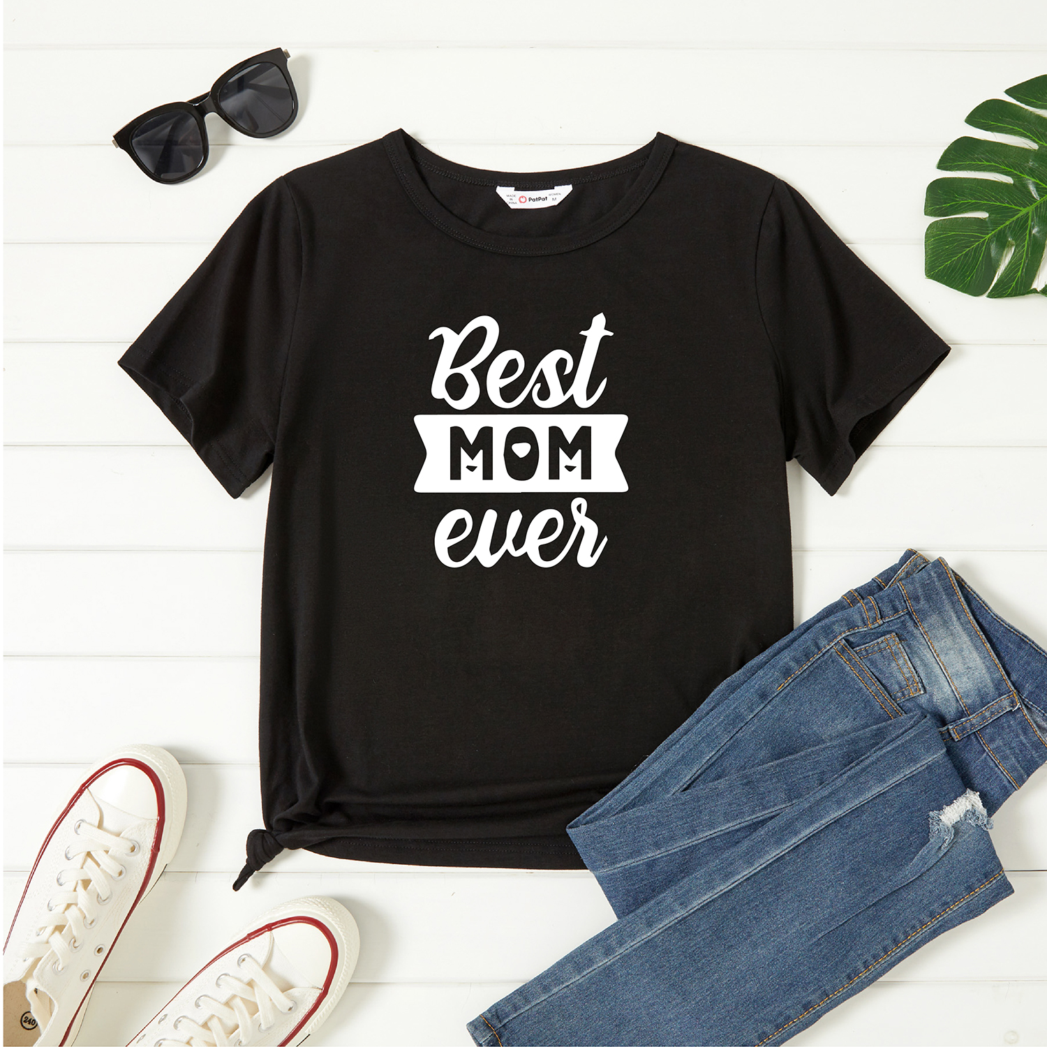 

Graphic Short-sleeve Round-collar Tee for Women