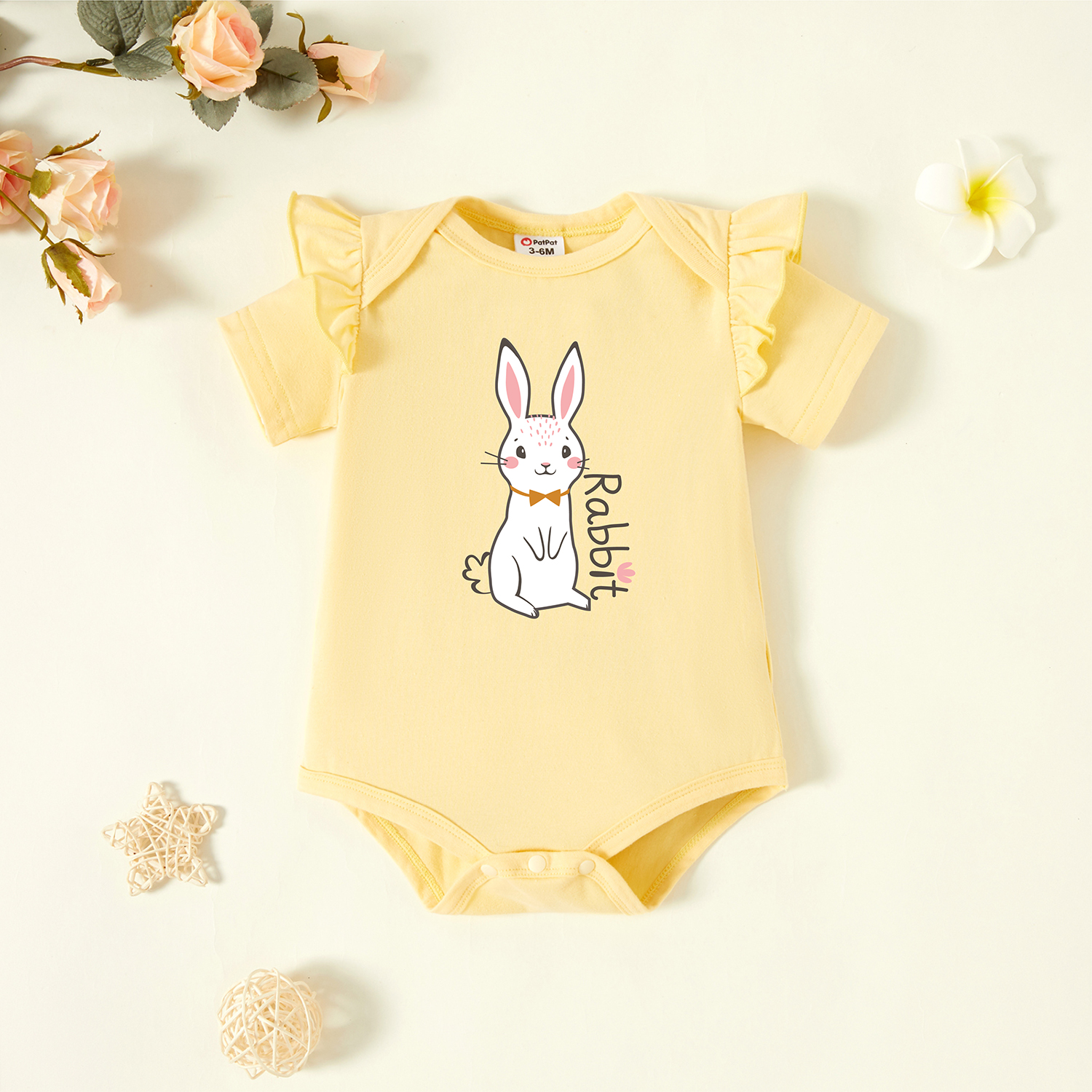 

Baby Graphic Flutter-sleeve Beige Short-sleeve Romper