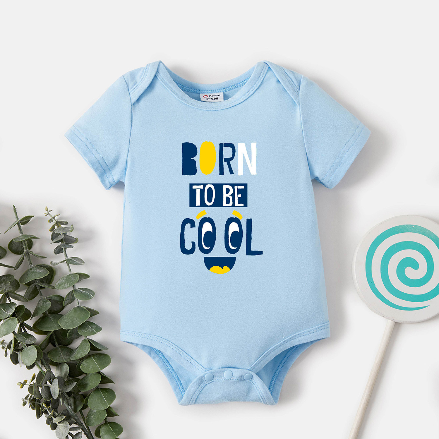 

Baby Graphic Letter Print Short-sleeve Romper