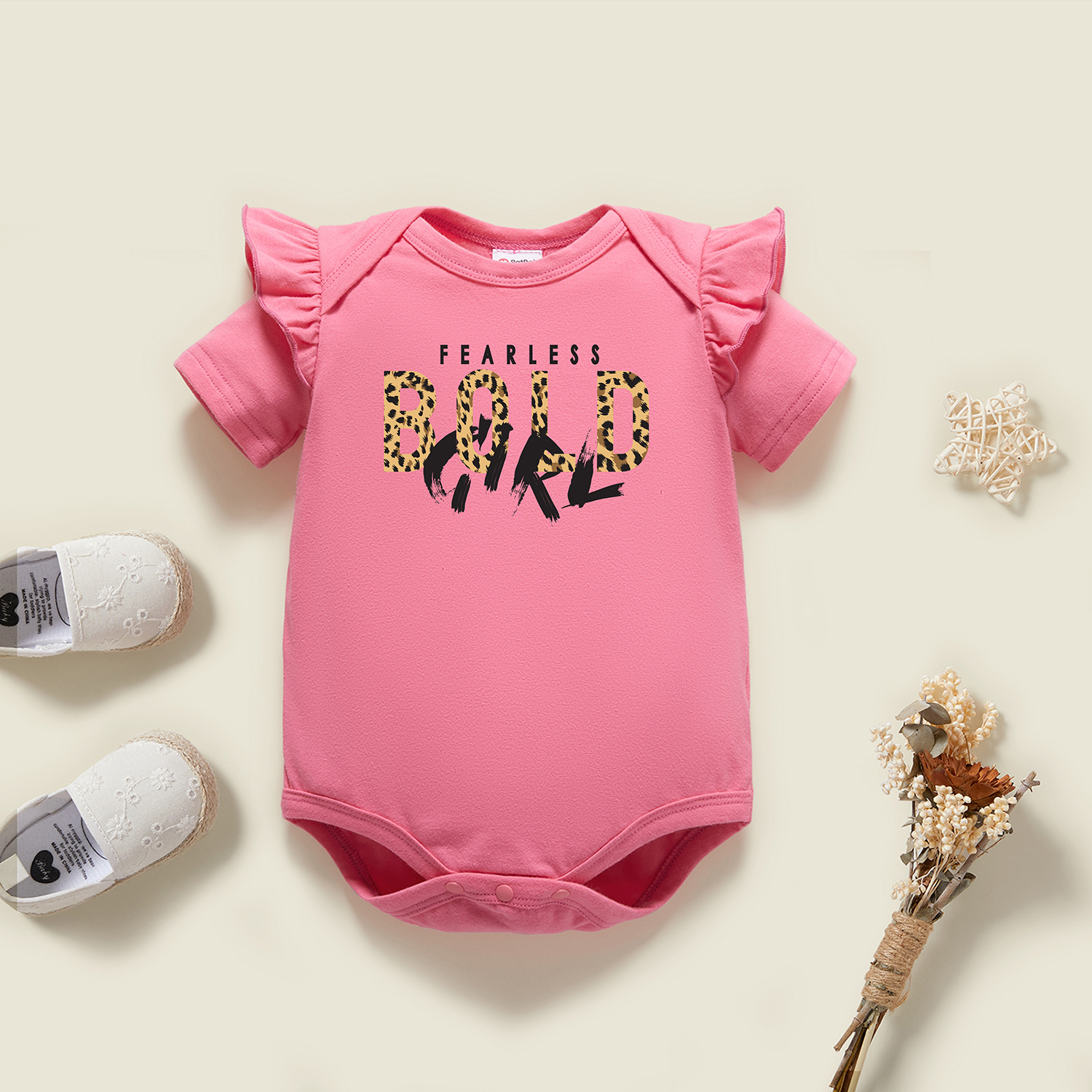 

Baby Graphic Flutter-sleeve Deep pink Short-sleeve Romper