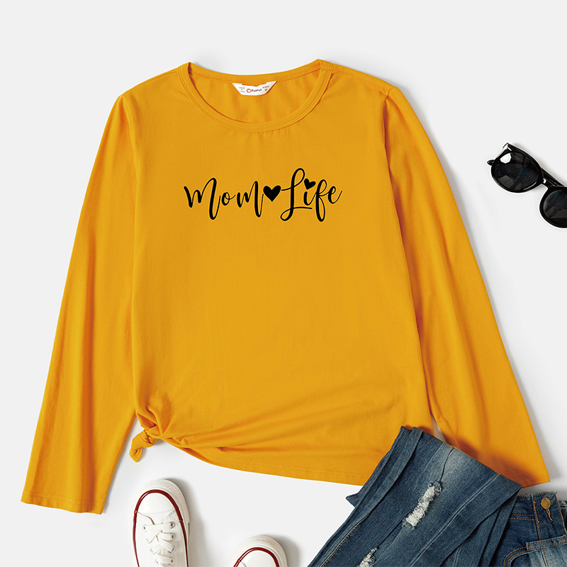 

Women Graphic Letter and Heart Print Round-collar Long-sleeve Tee