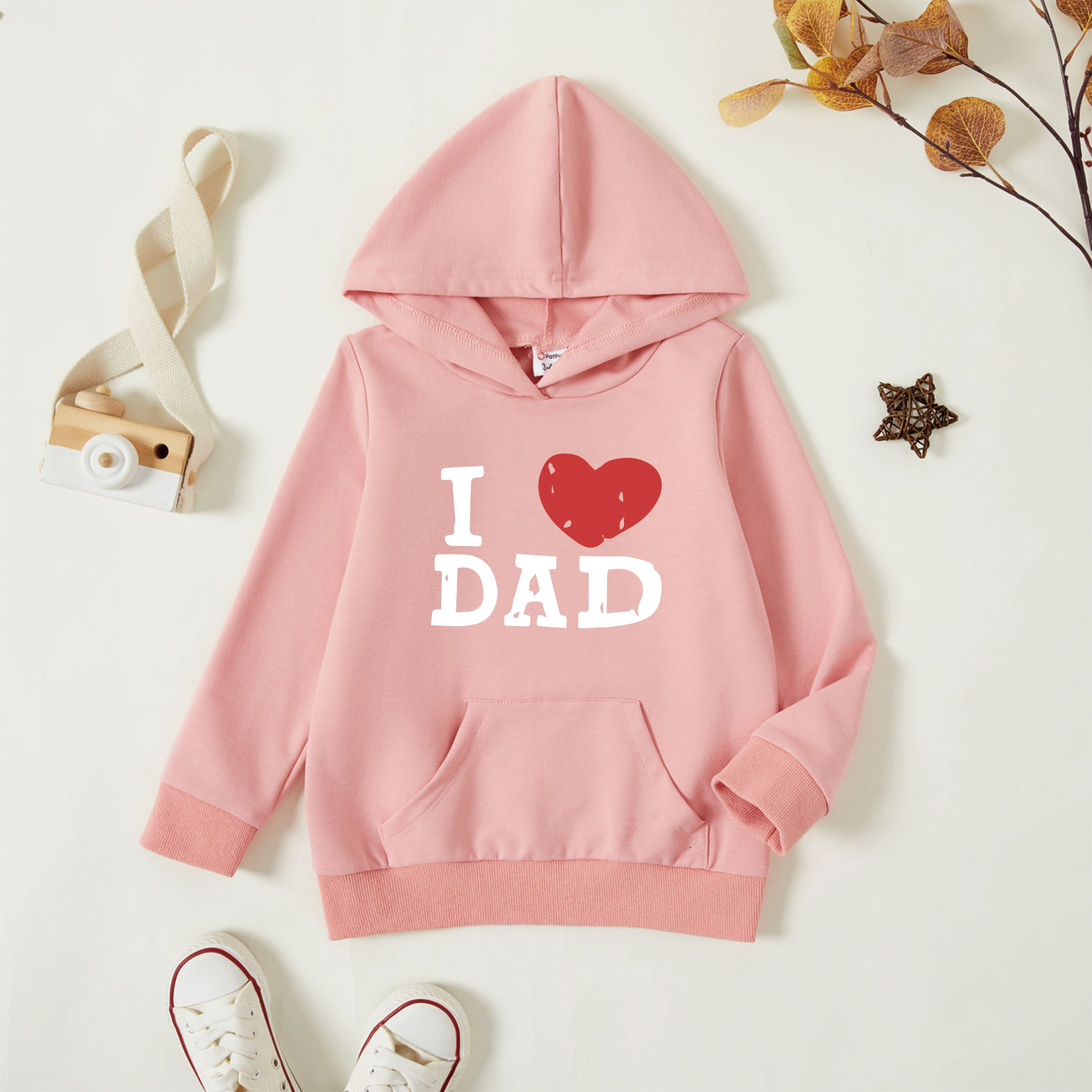 

Toddler Graphic Letter and Heart-shaped Print Long-sleeve Hooded Pullover