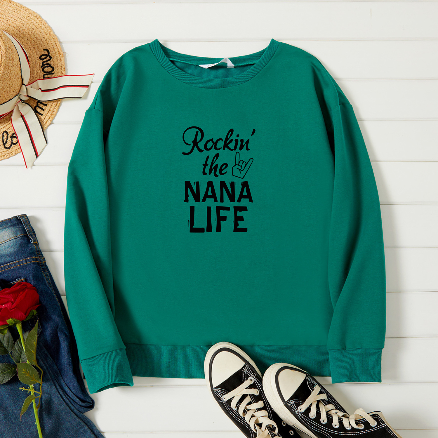 

Graphic Green Long-sleeve Pullover For Women