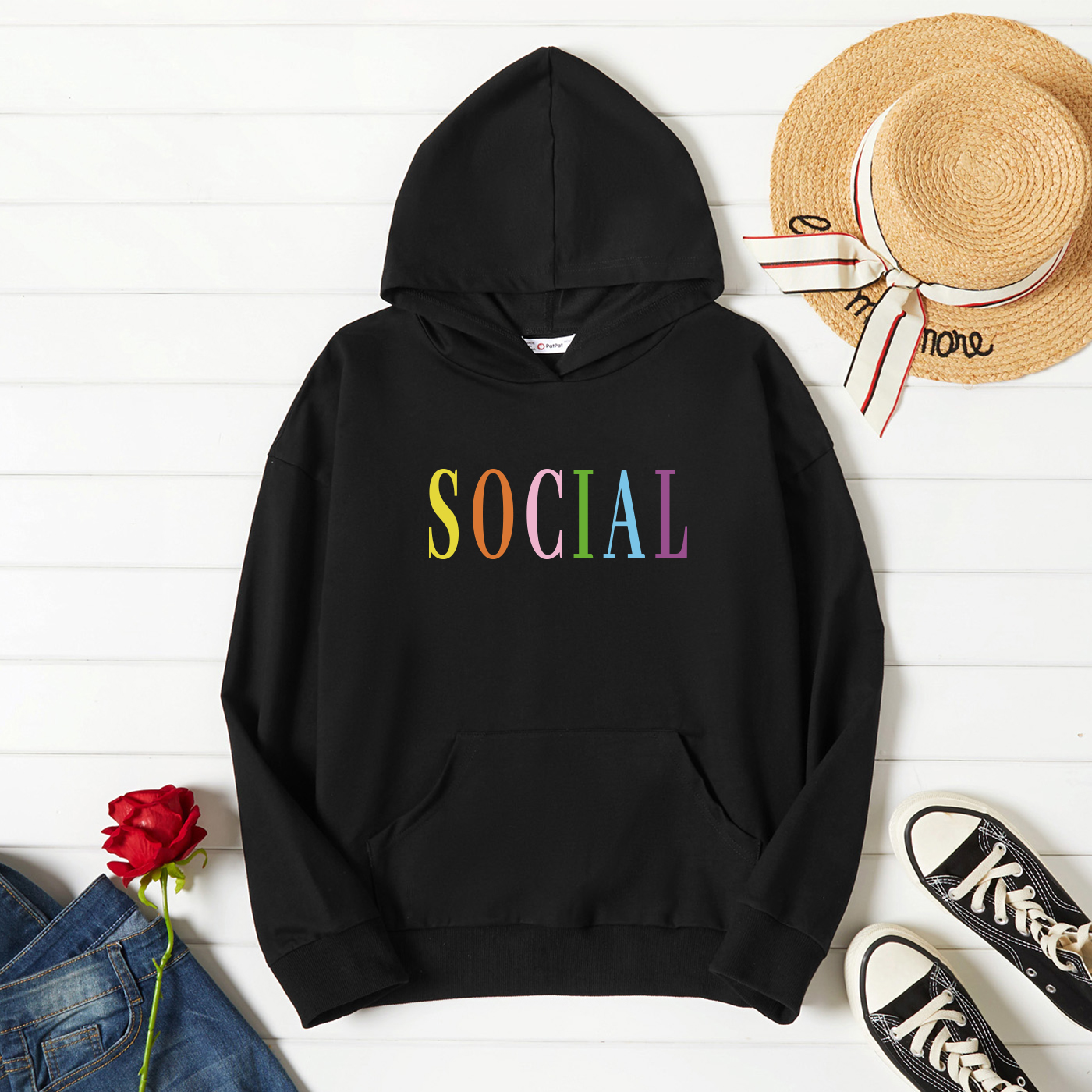 

Graphic Black Long-sleeve Hooded Pullover For Women