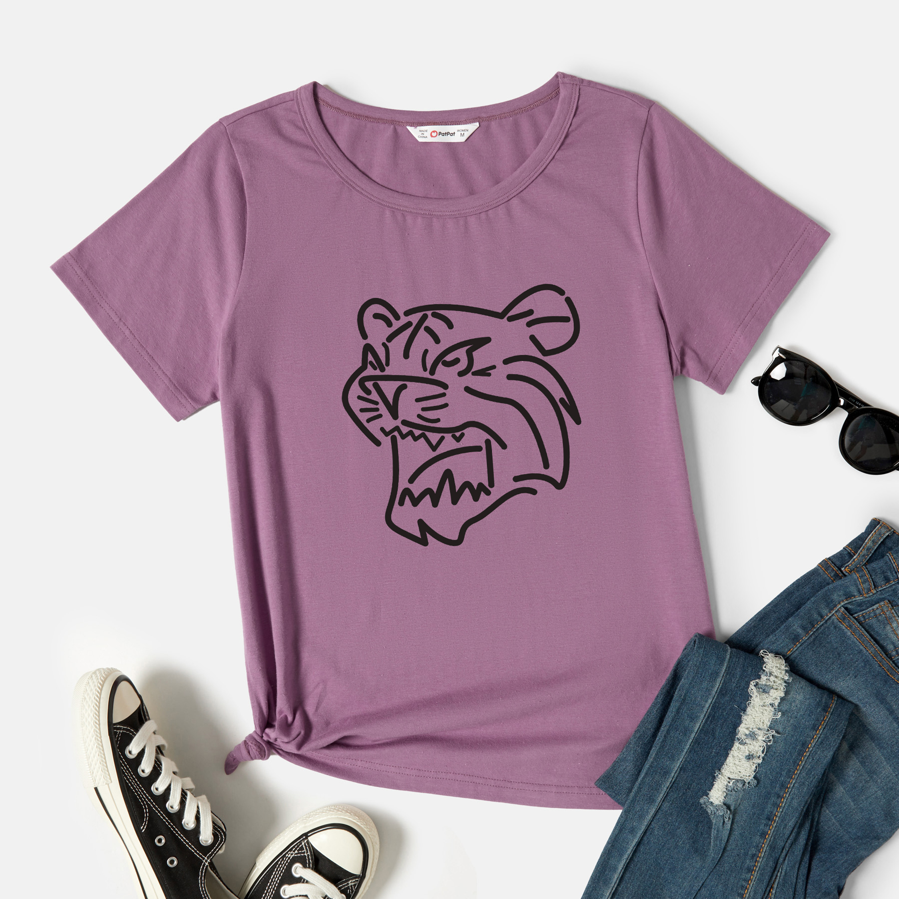 

Graphic Short-sleeve Round-collar Tee for Women