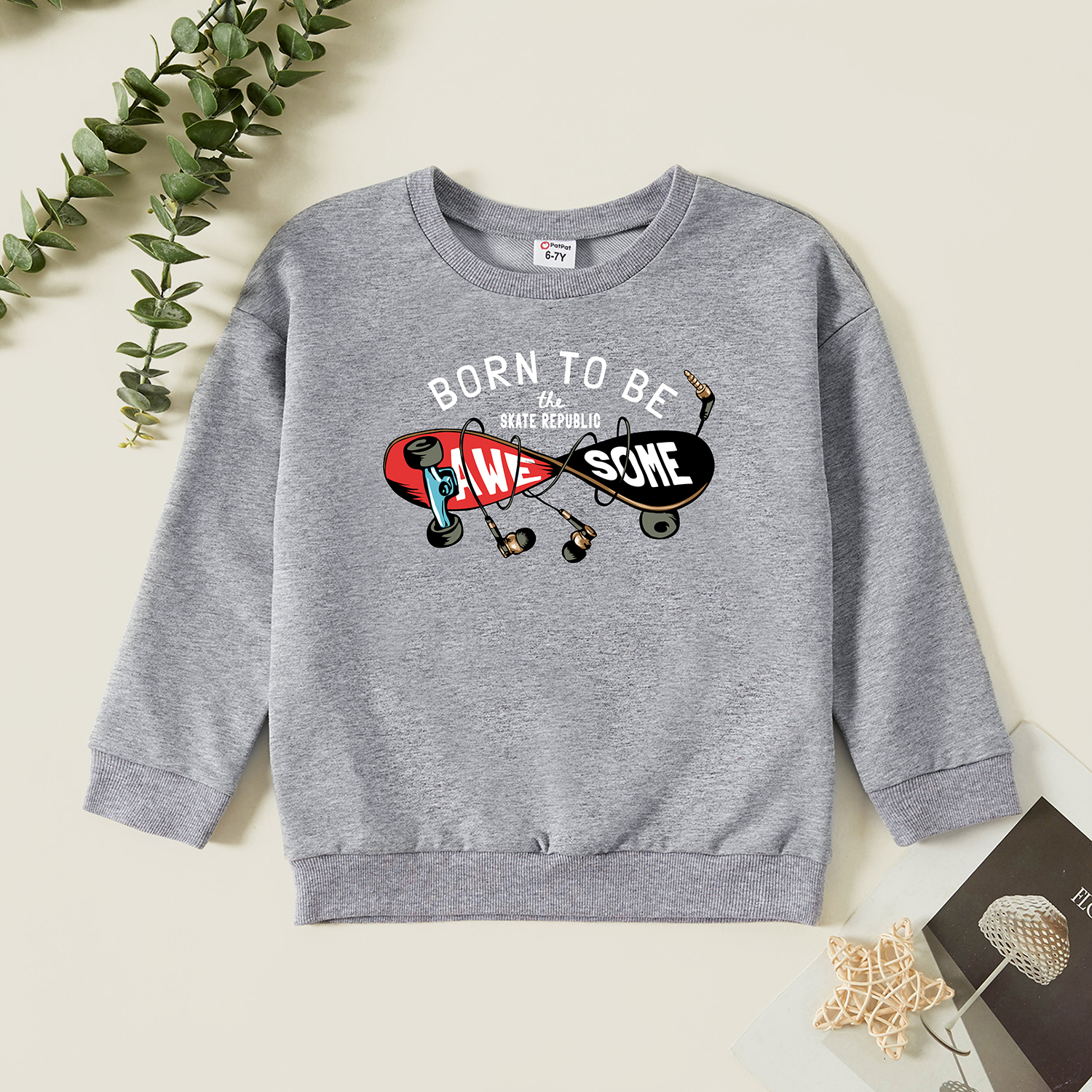 

Kids Graphic Light gray Long-sleeve Pullover
