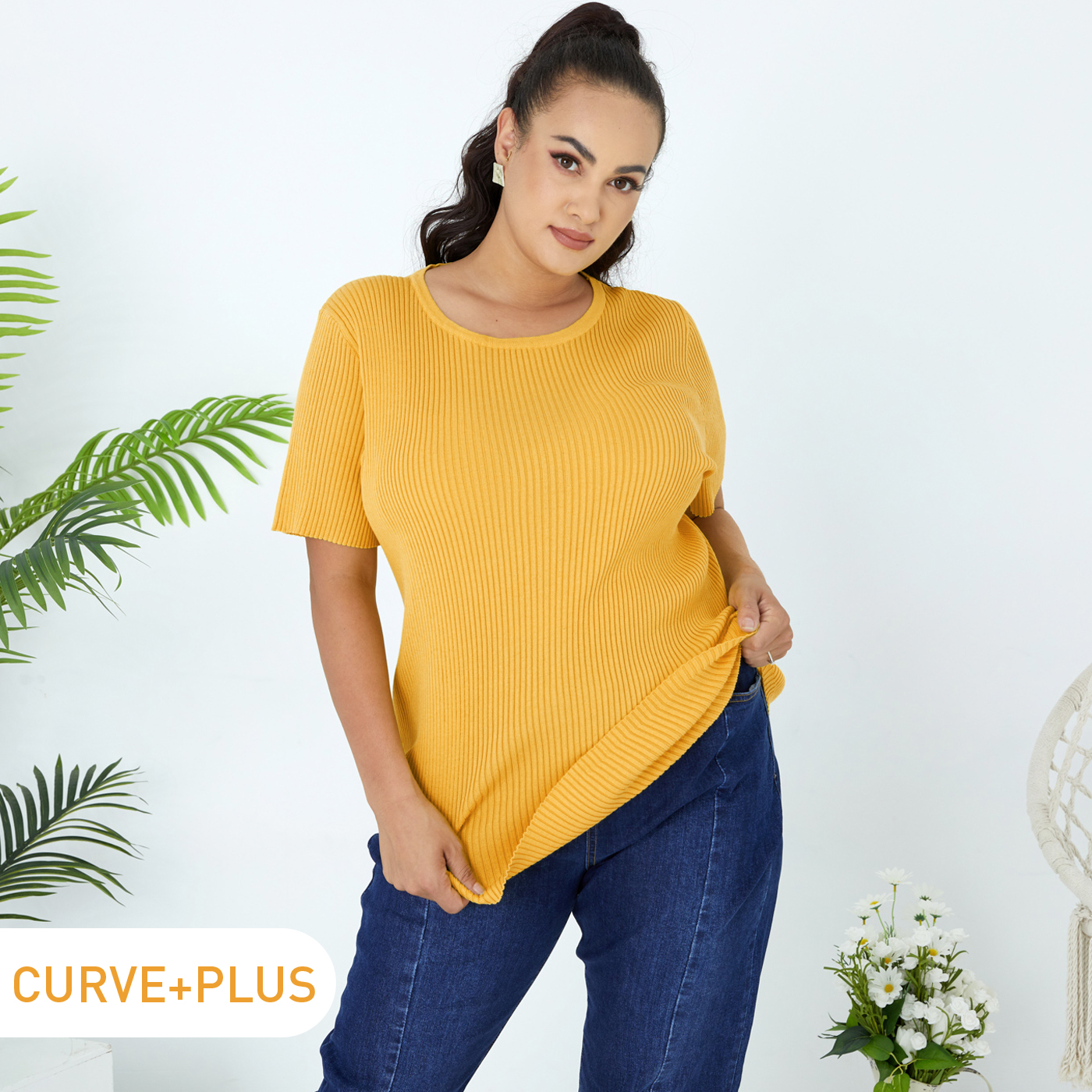 

Women Plus Size Casual Back Button Design Short-sleeve Yellow Ribbed Knit Sweater