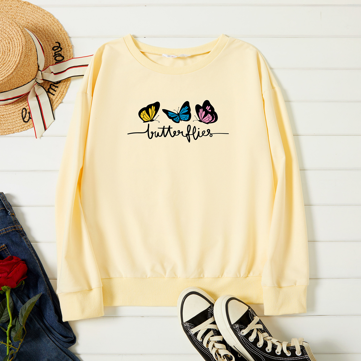 

Graphic Beige Long-sleeve Pullover For Women