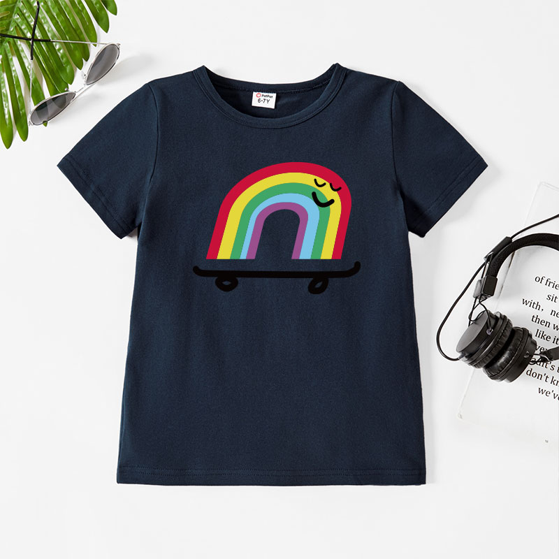 

Kid Graphic Rainbow Print Short-sleeve Tee