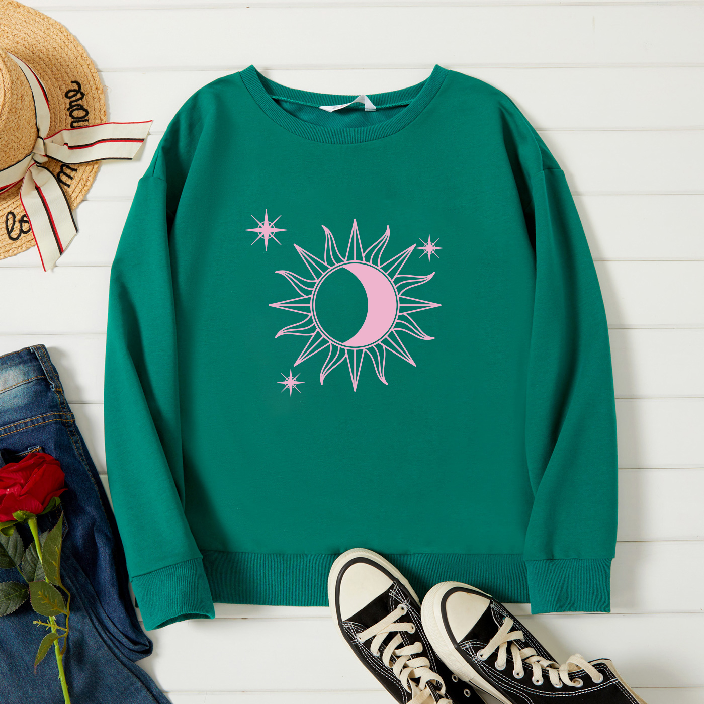 

Graphic Green Long-sleeve Pullover For Women