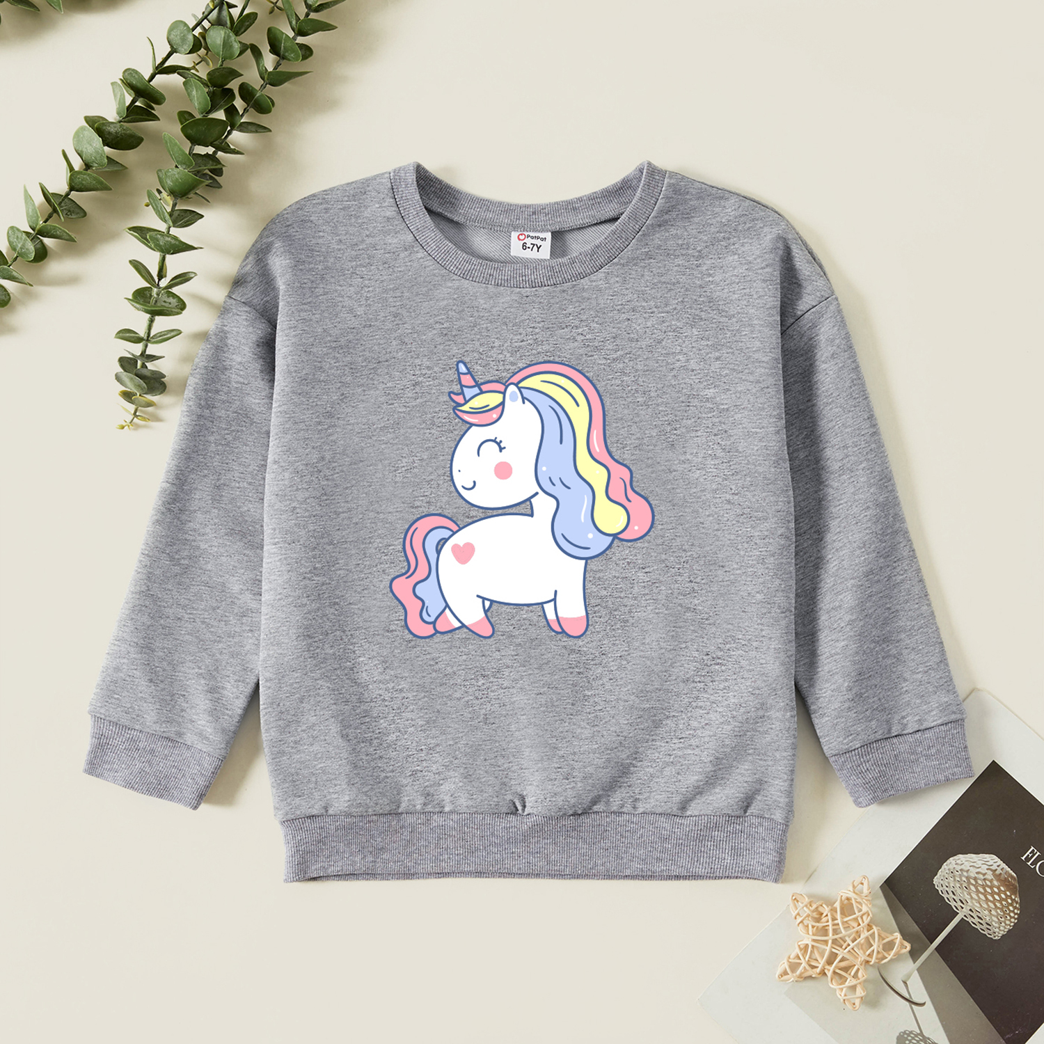 

Kid Girl Graphic Unicorn Print Long-sleeve Pullover