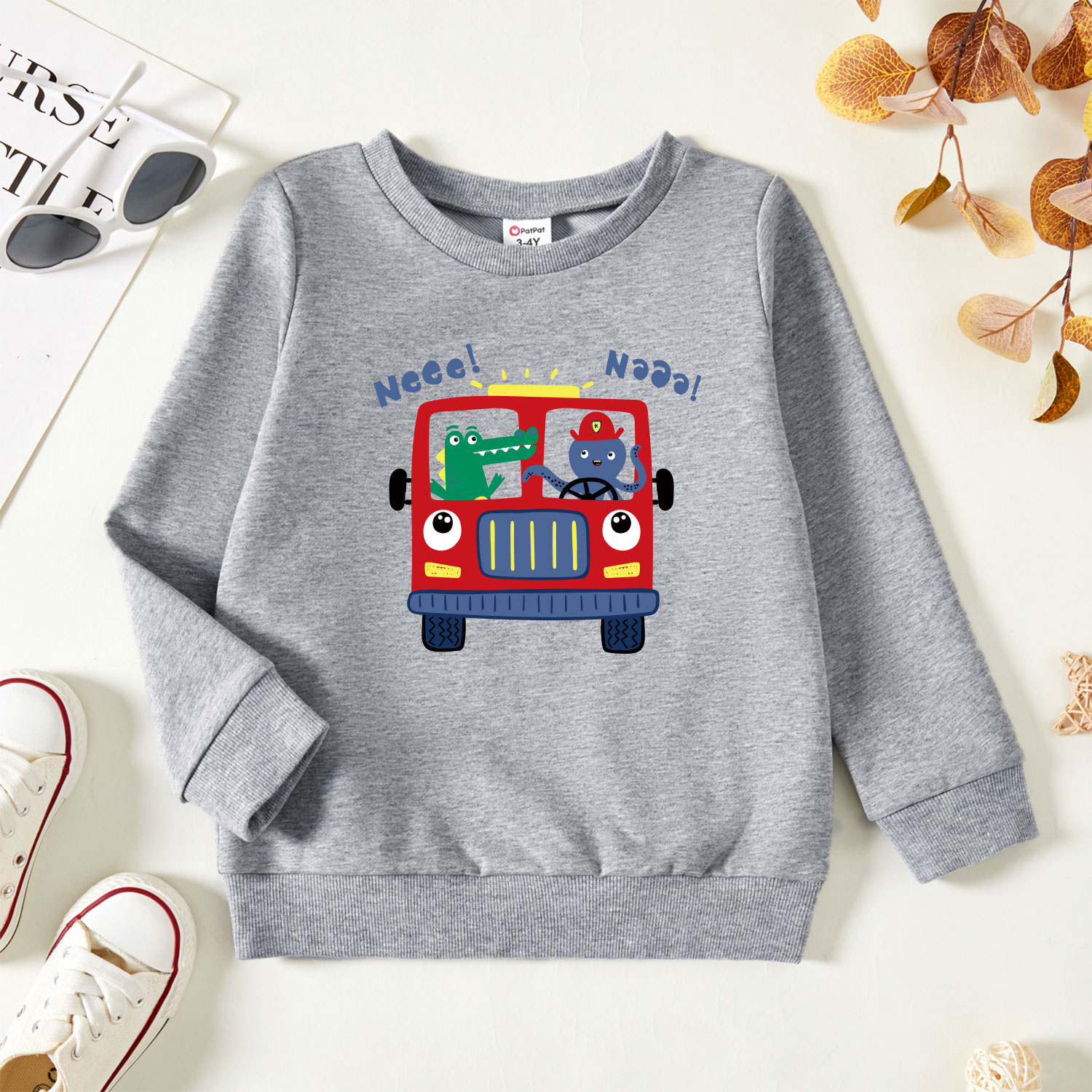 

Toddler Graphic Light gray Long-sleeve Pullover