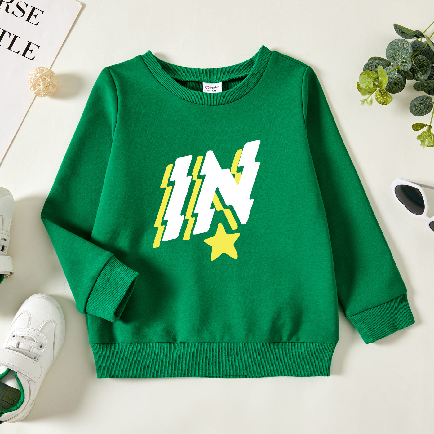 

Toddler Graphic Green Long-sleeve Pullover