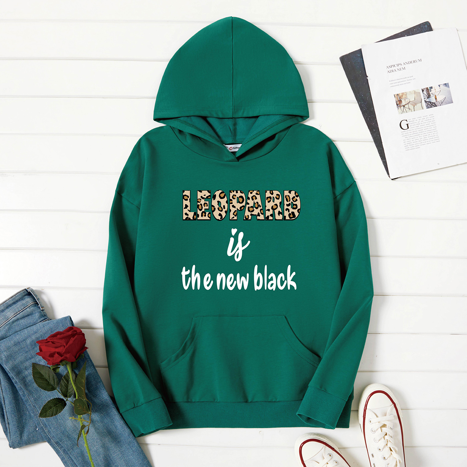 

Graphic Green Long-sleeve Hooded Pullover For Women