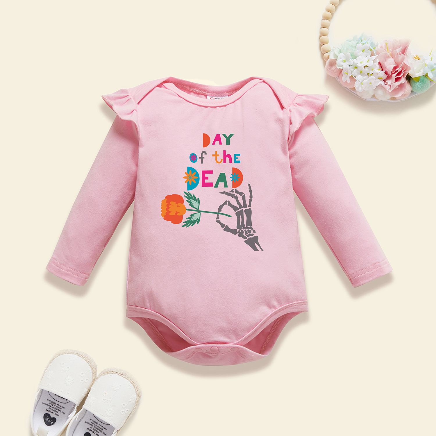 

Baby Graphic Flutter-sleeve Light pink Long-sleeve Romper