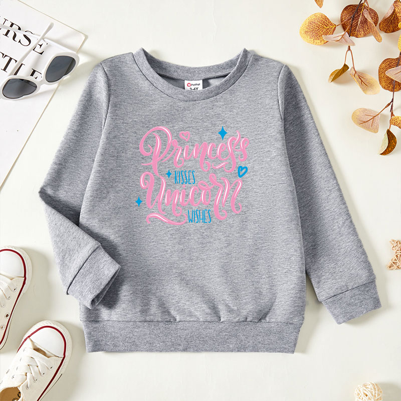 

Toddler Girl Graphic Letter and Stars and Heart Print Long-sleeve Pullover